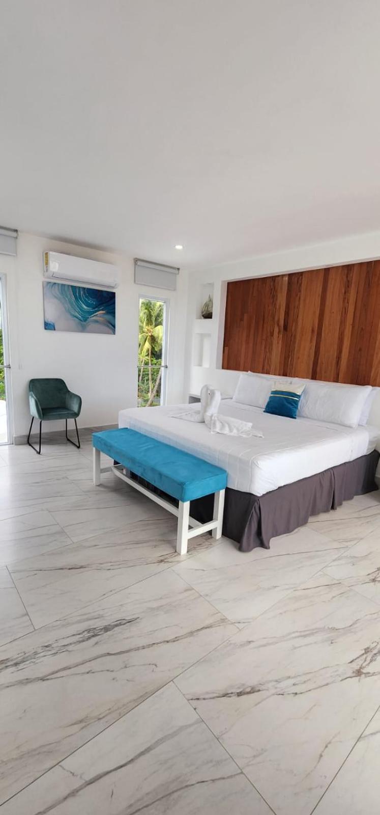 King Room with Sea View photo 2
