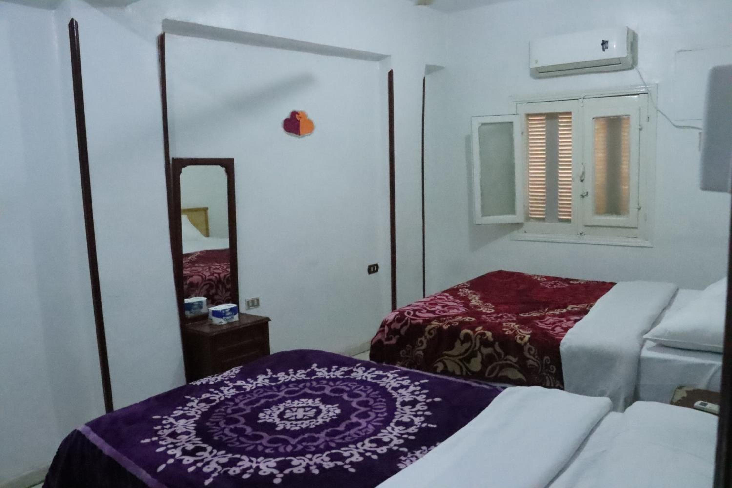 Double Room with Shared Bathroom photo 1