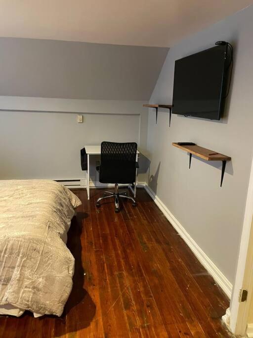Two-Bedroom House photo 1