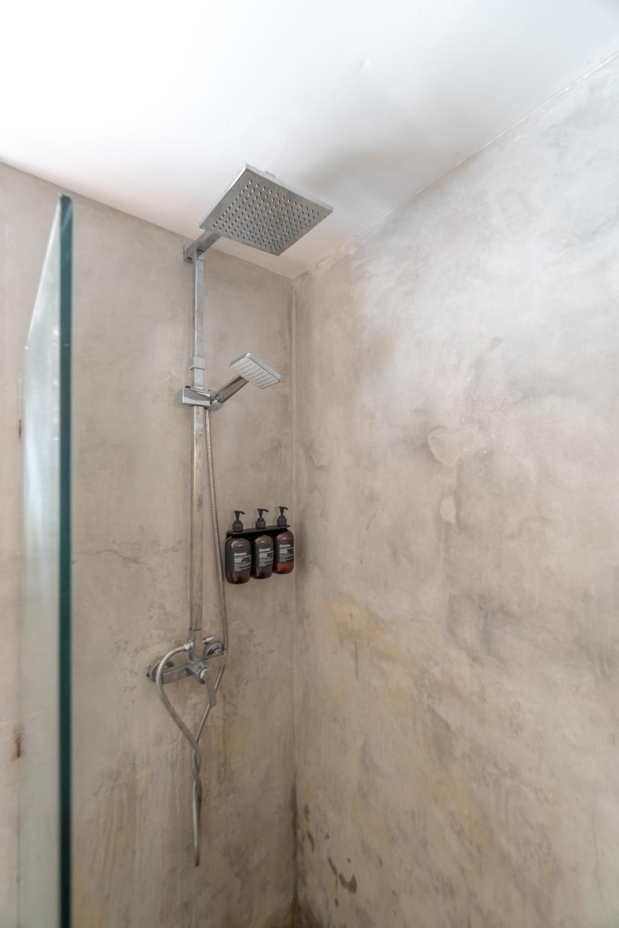 Standard Double Room — the supplier's photographs — photo 6