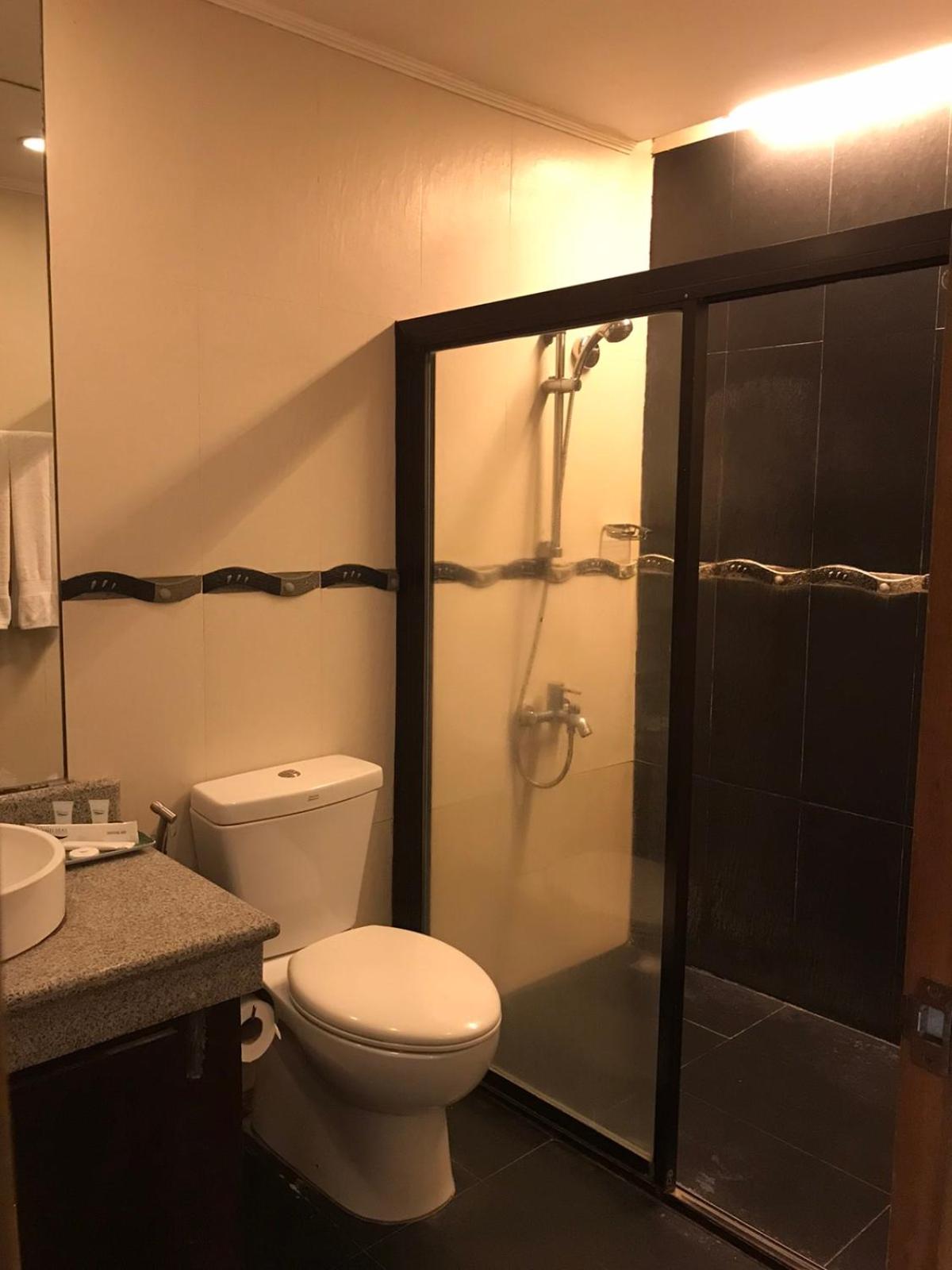 Deluxe Twin Room - Photo 11