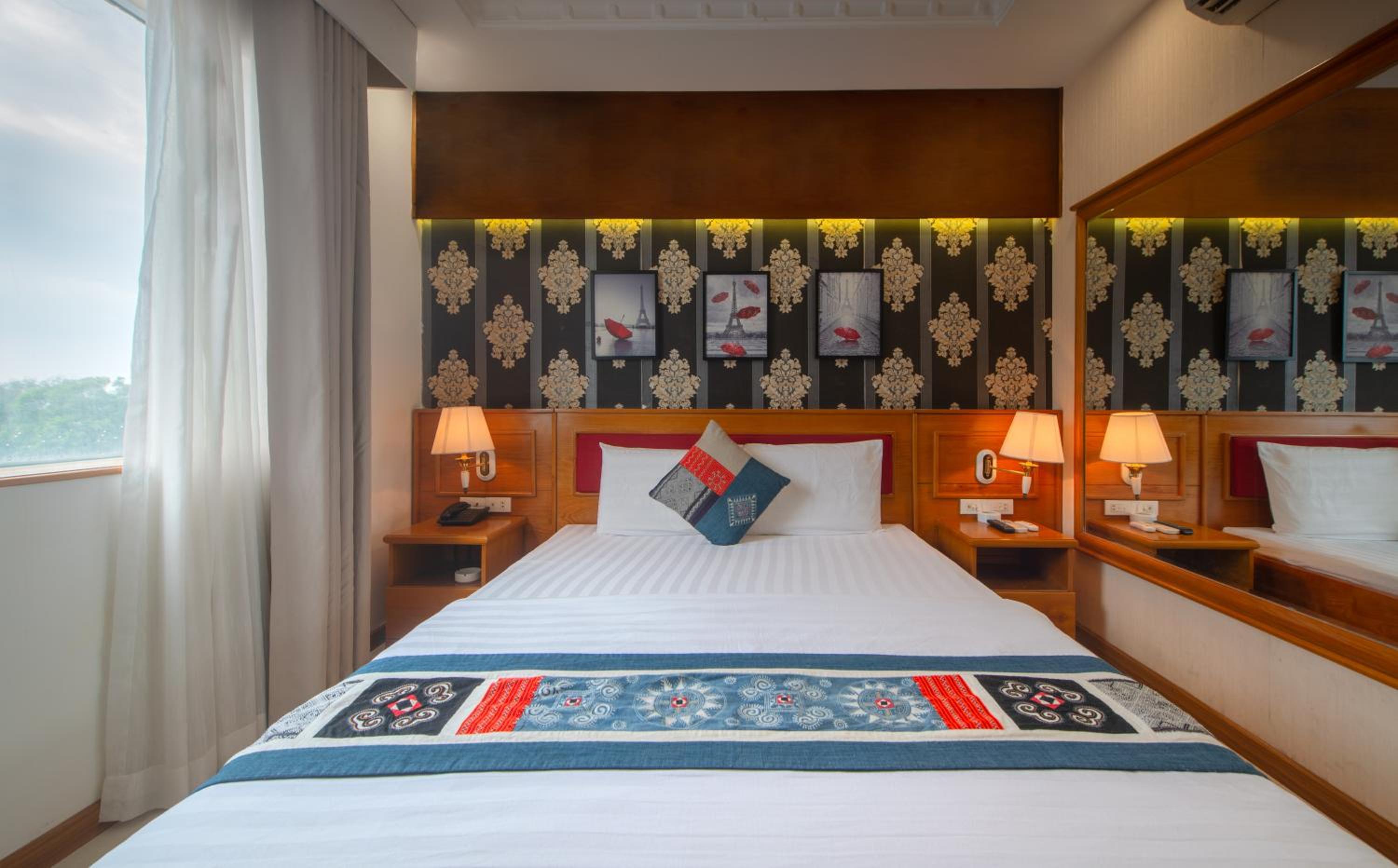 Superior Queen Room