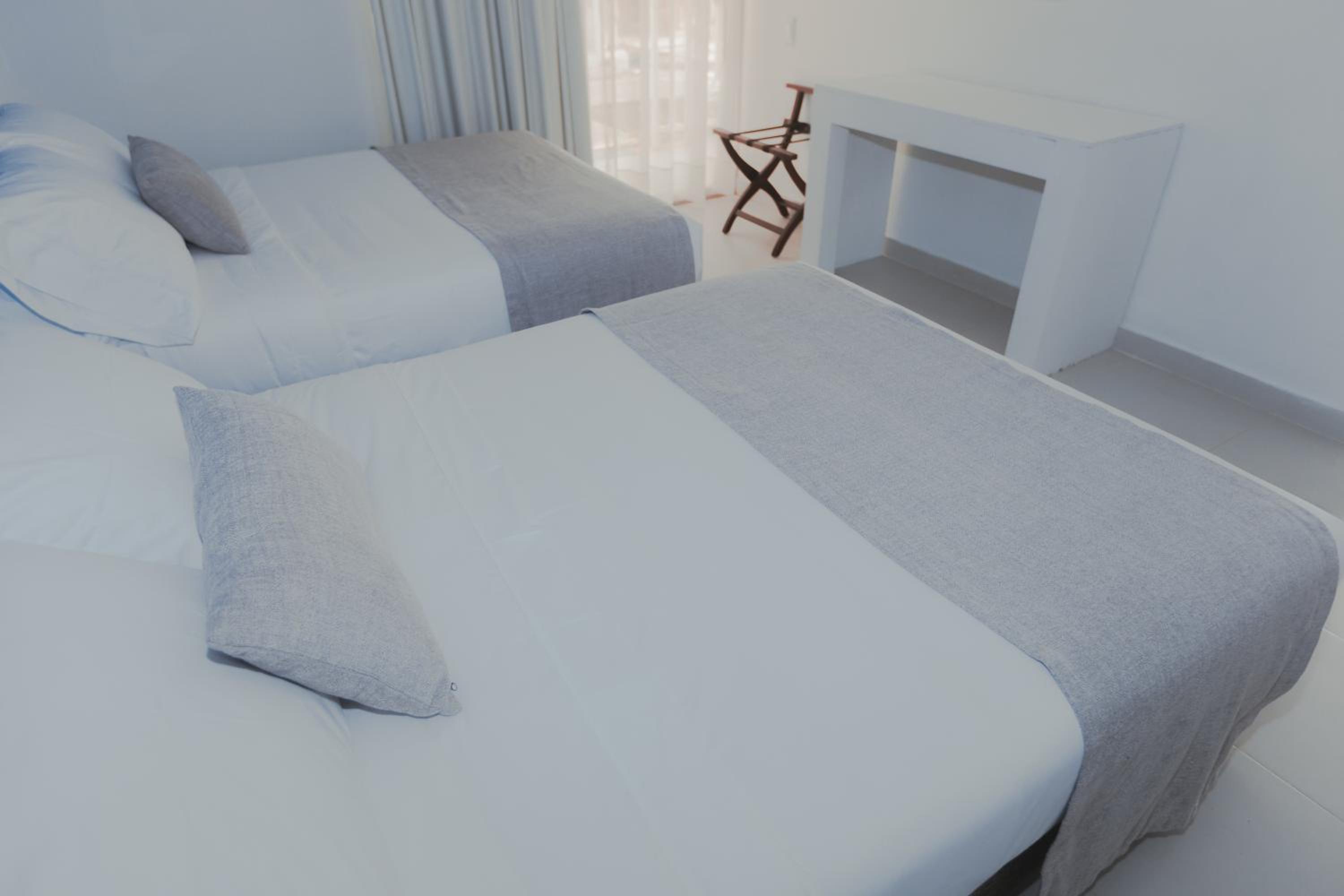 Superior Quadruple Room photo 2