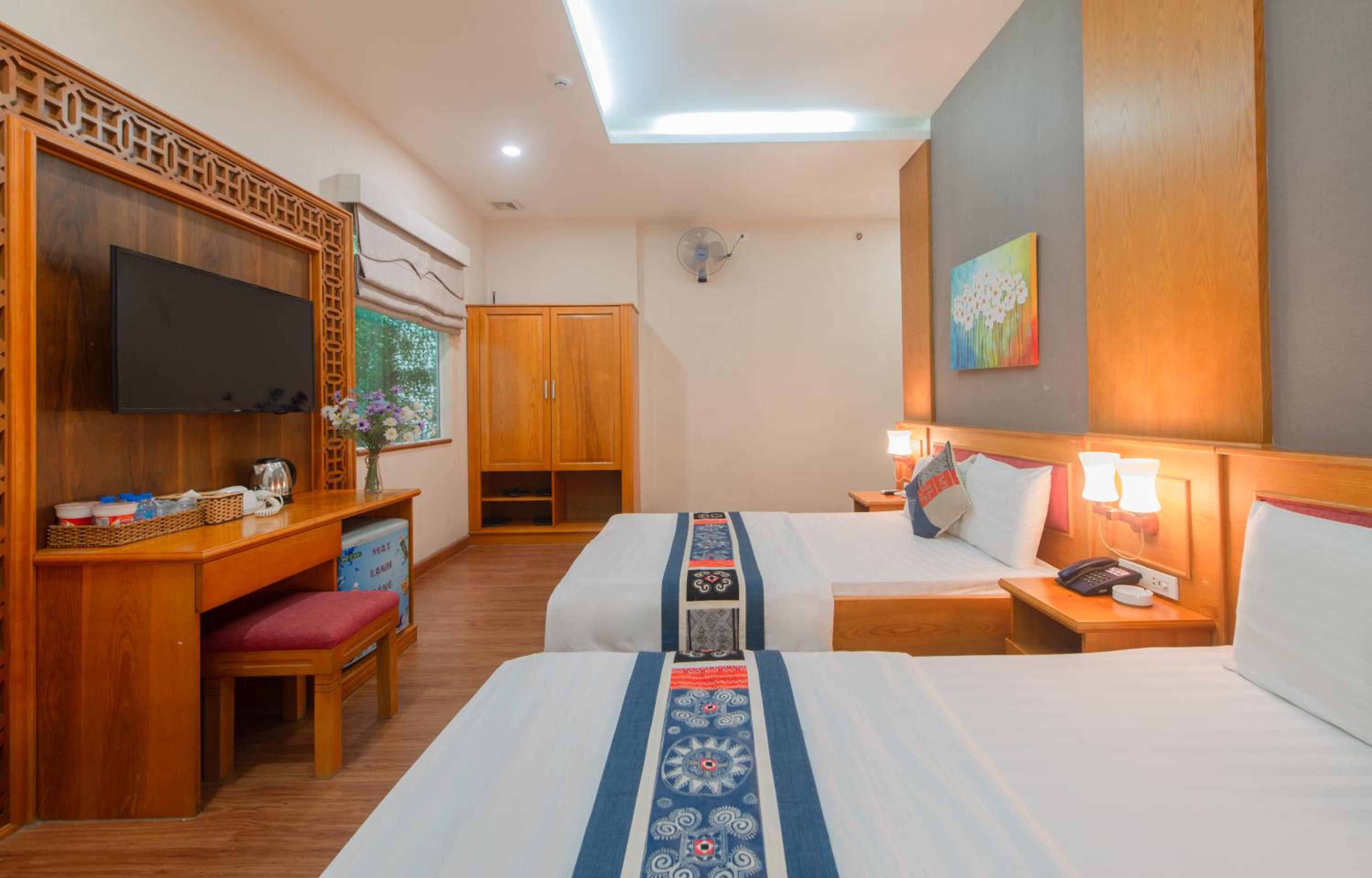 King Room with Two King Beds