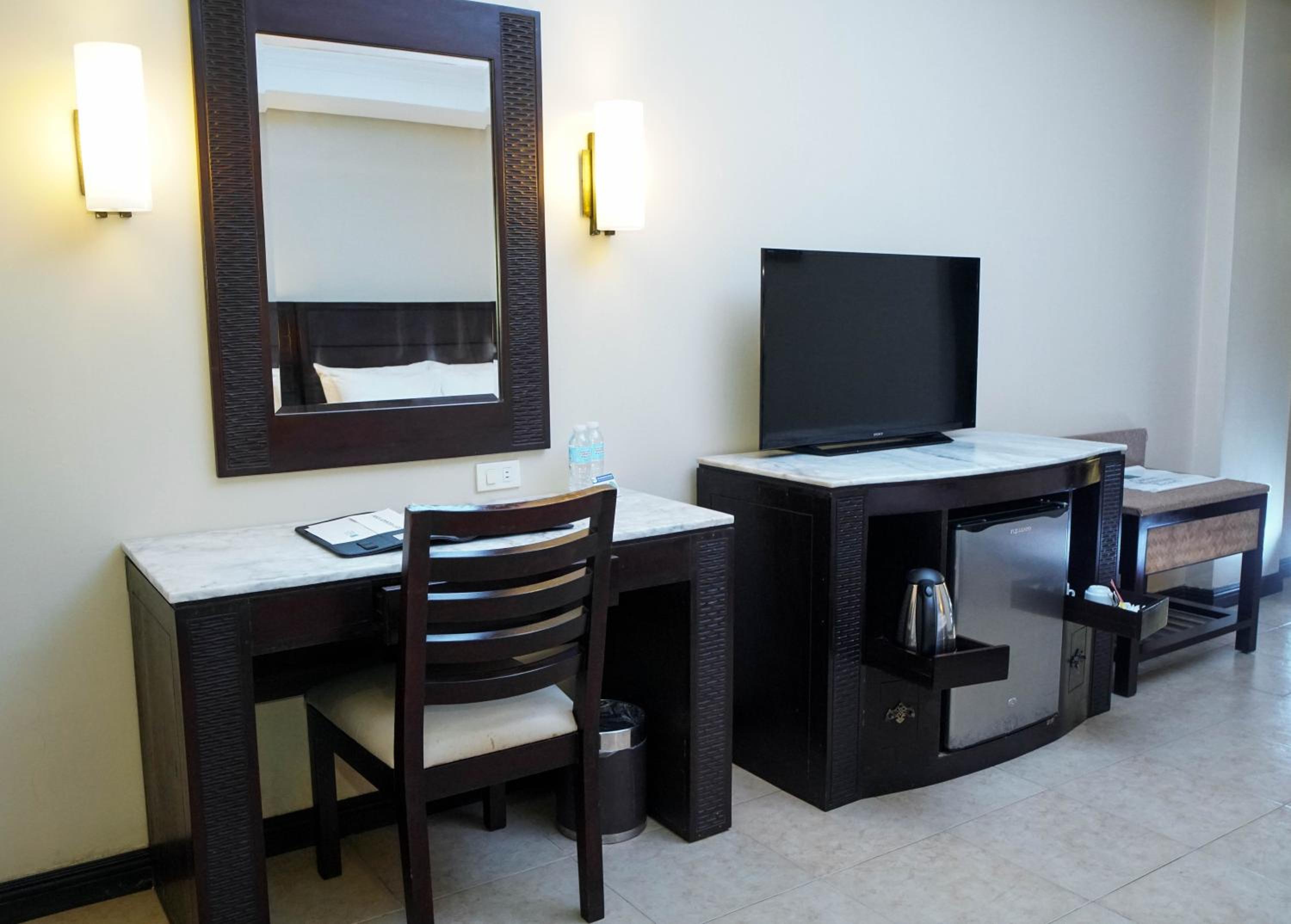 Deluxe Double or Twin Room photo 2