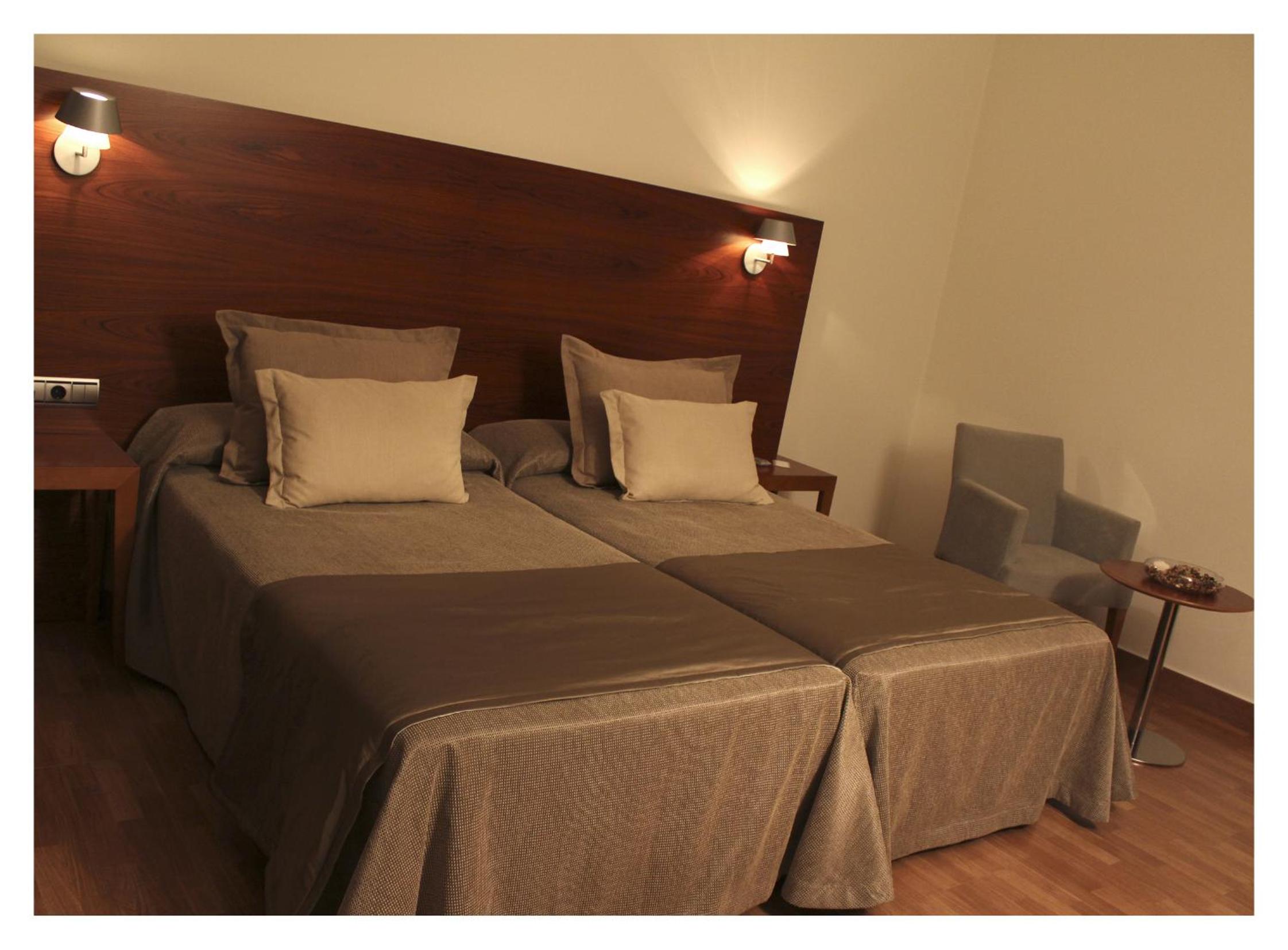 Interior Double or Twin Room photo 1