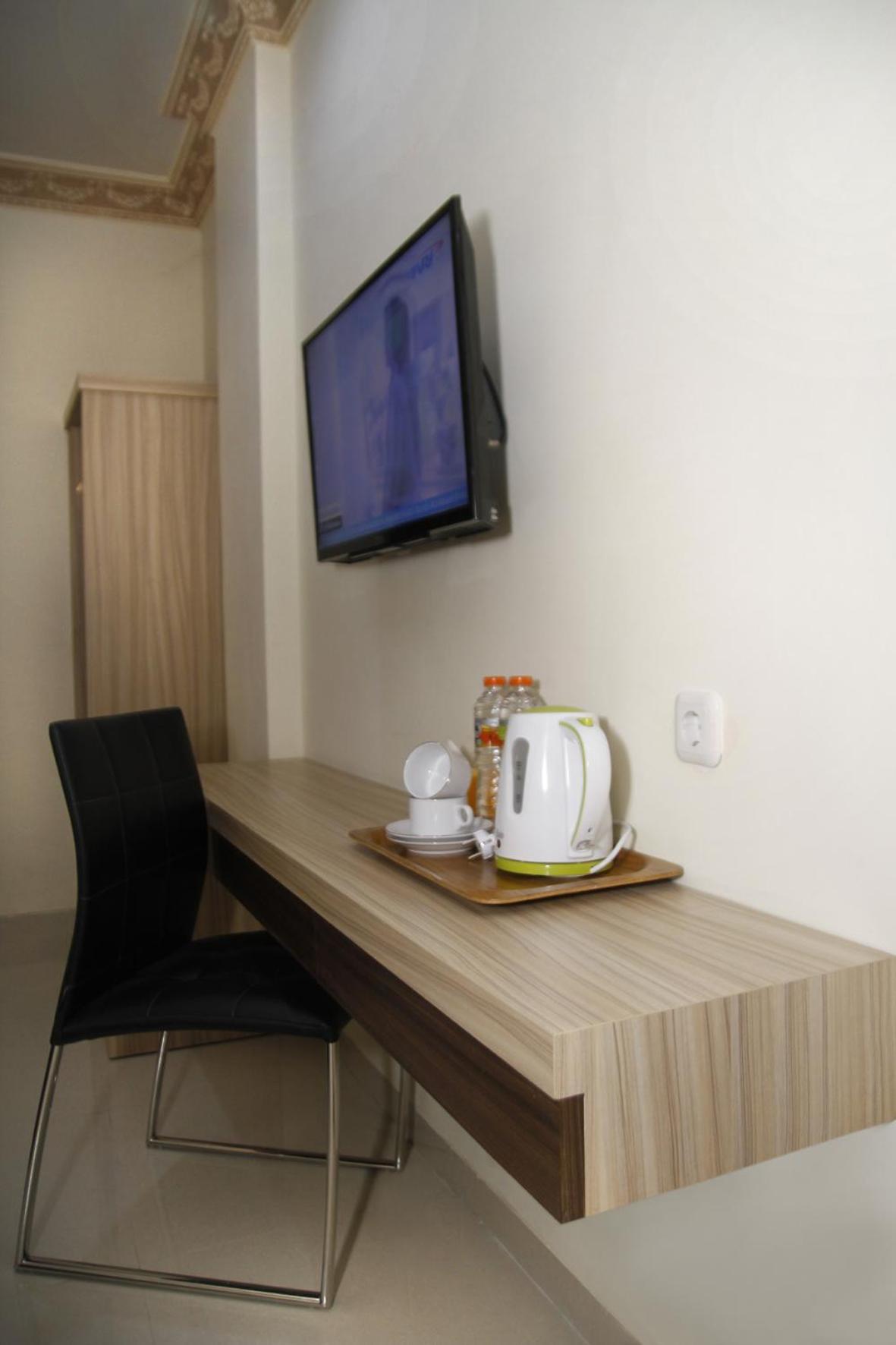 Deluxe Twin Room photo 2