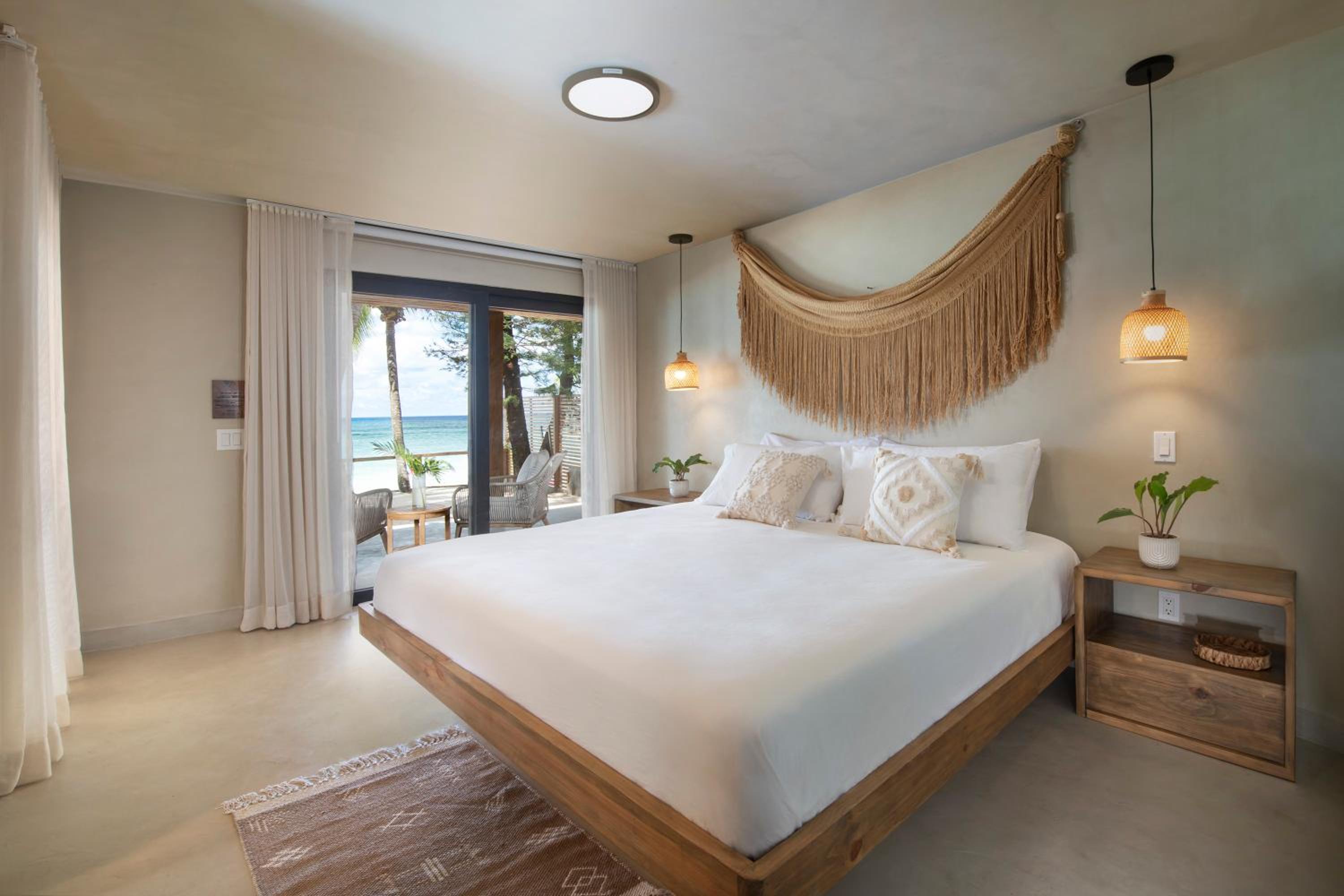 Beach Front Suite photo 2