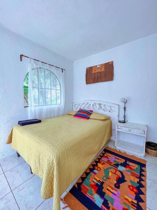 Three-Bedroom House photo 2