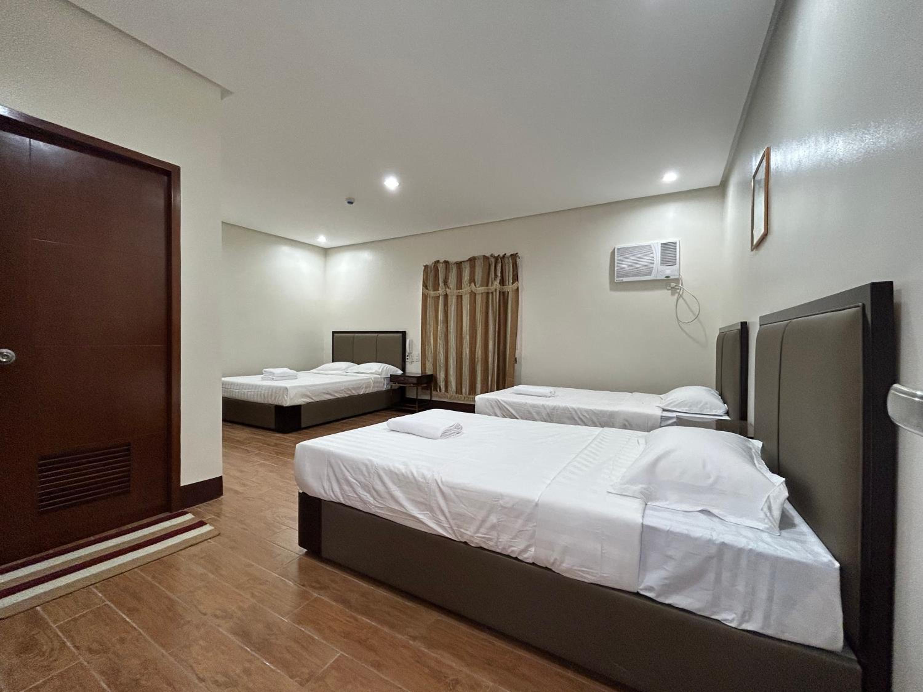 Family Suite - Photo 4