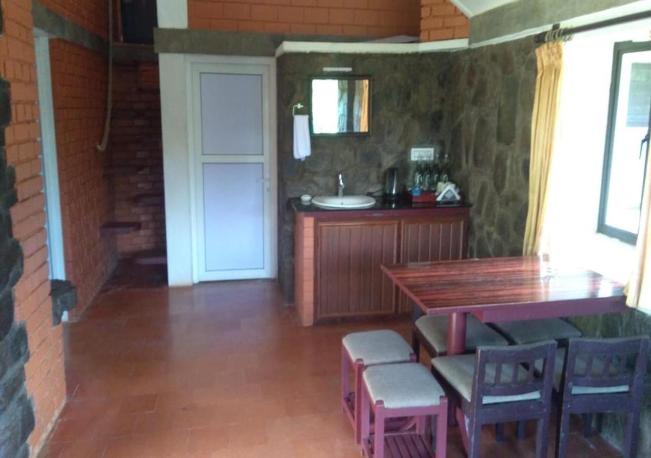 Two-Bedroom House photo 2