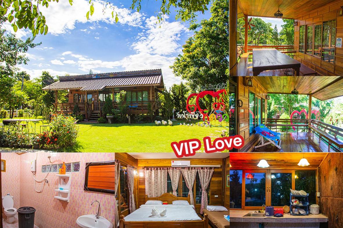 Deluxe Double Room with Balcony - Photo 8