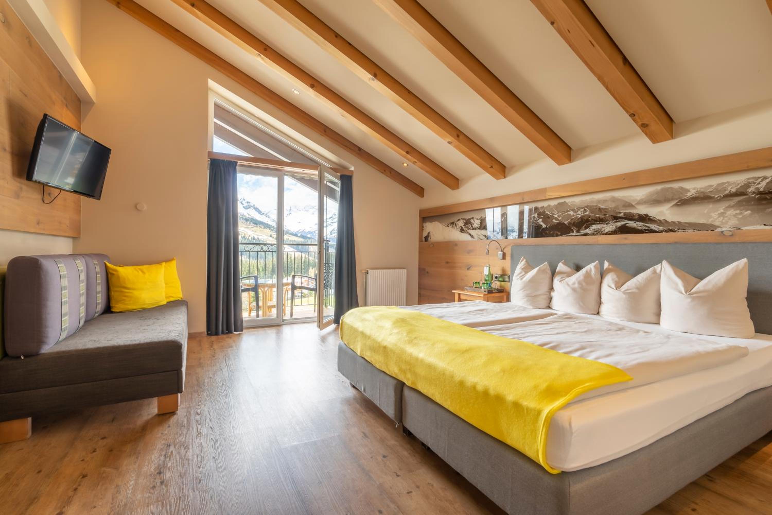 Double Room with Mountain View photo 1