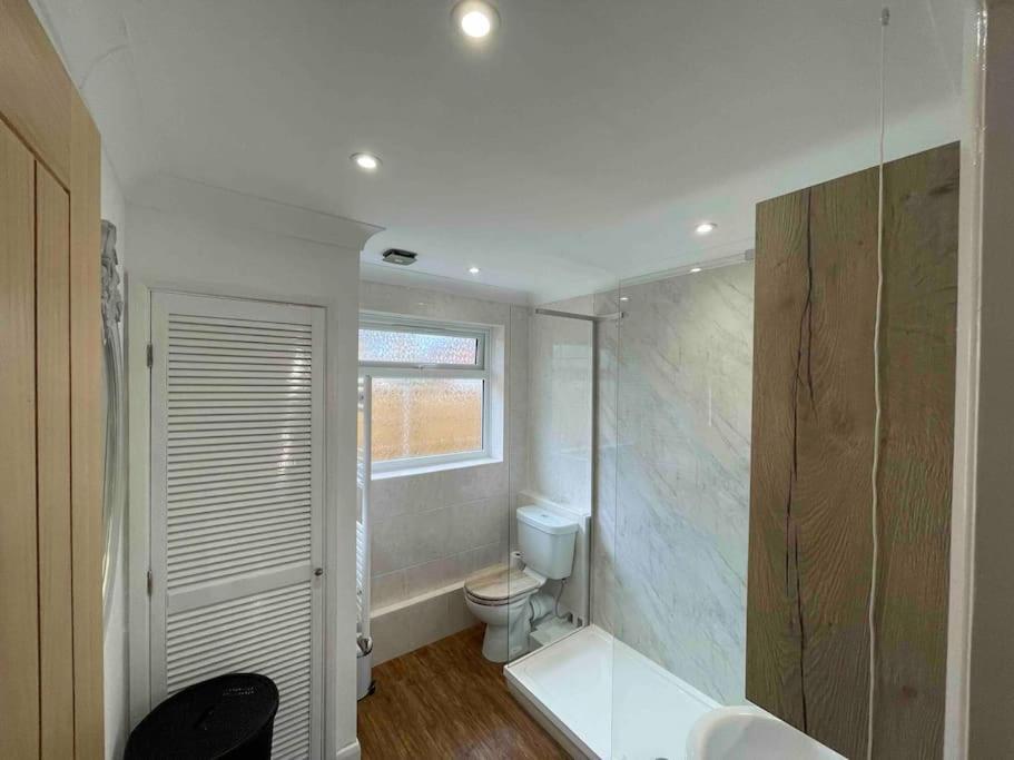 Two-Bedroom House photo 3