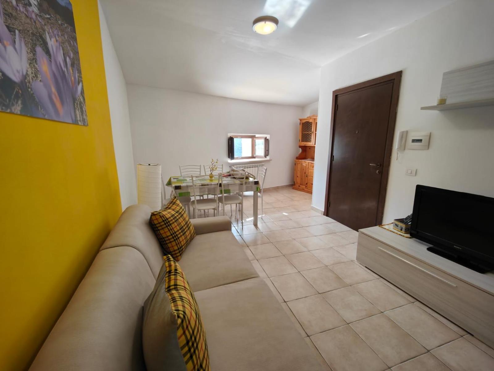 Apartment photo 1
