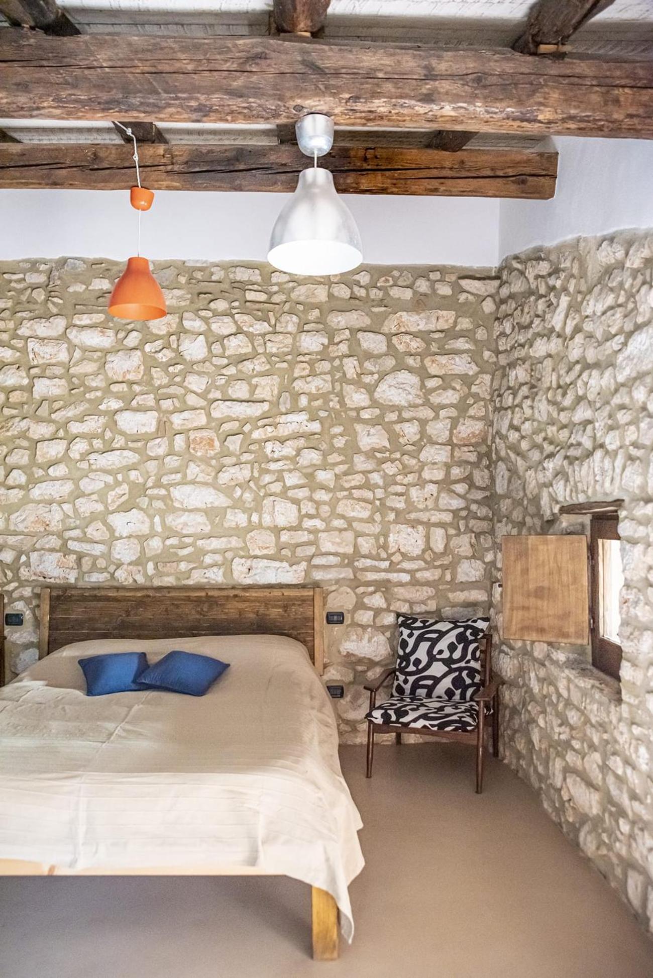Deluxe Double Room with Bath photo 3