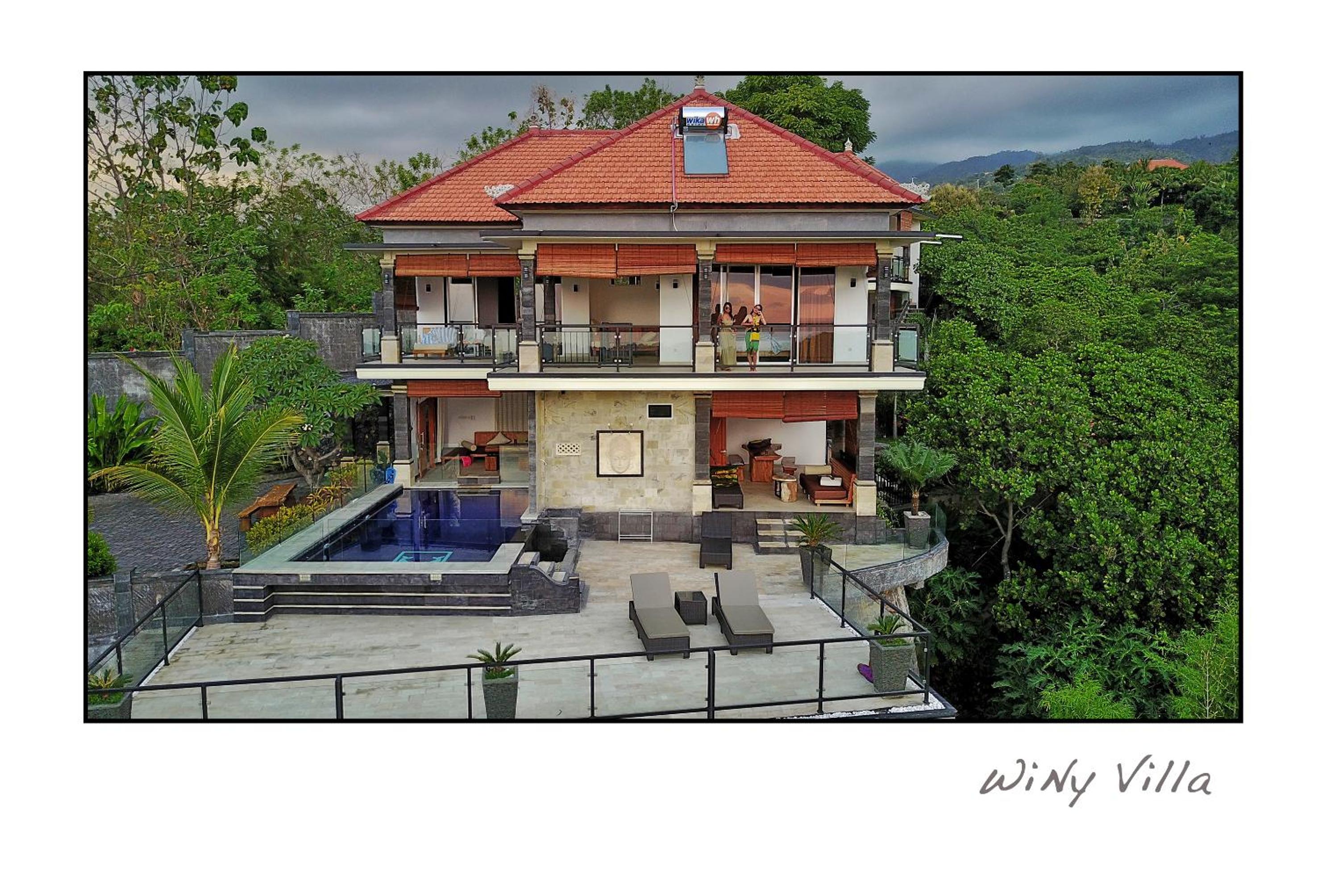 Villa photo 3