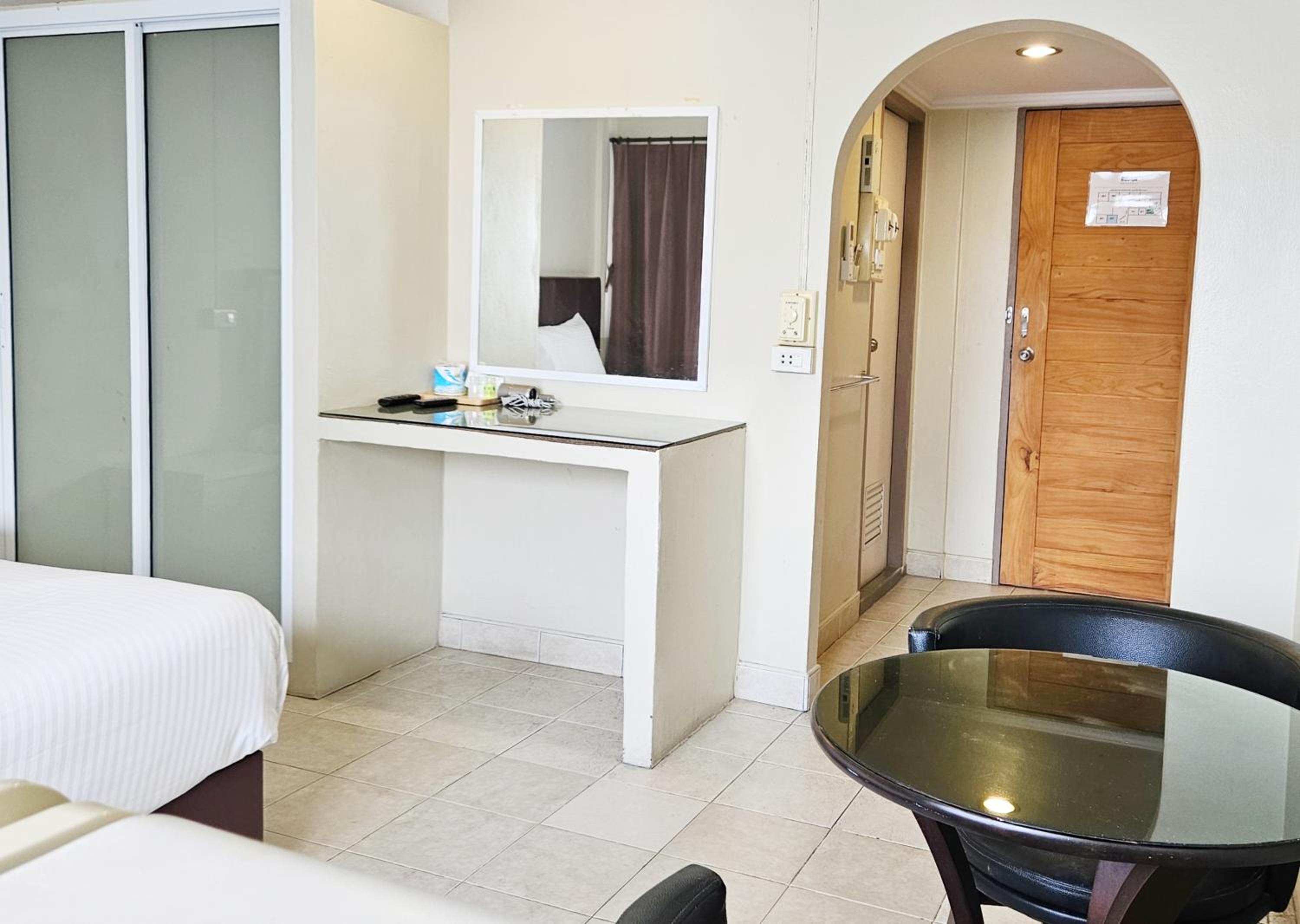 Deluxe Double Room photo 3
