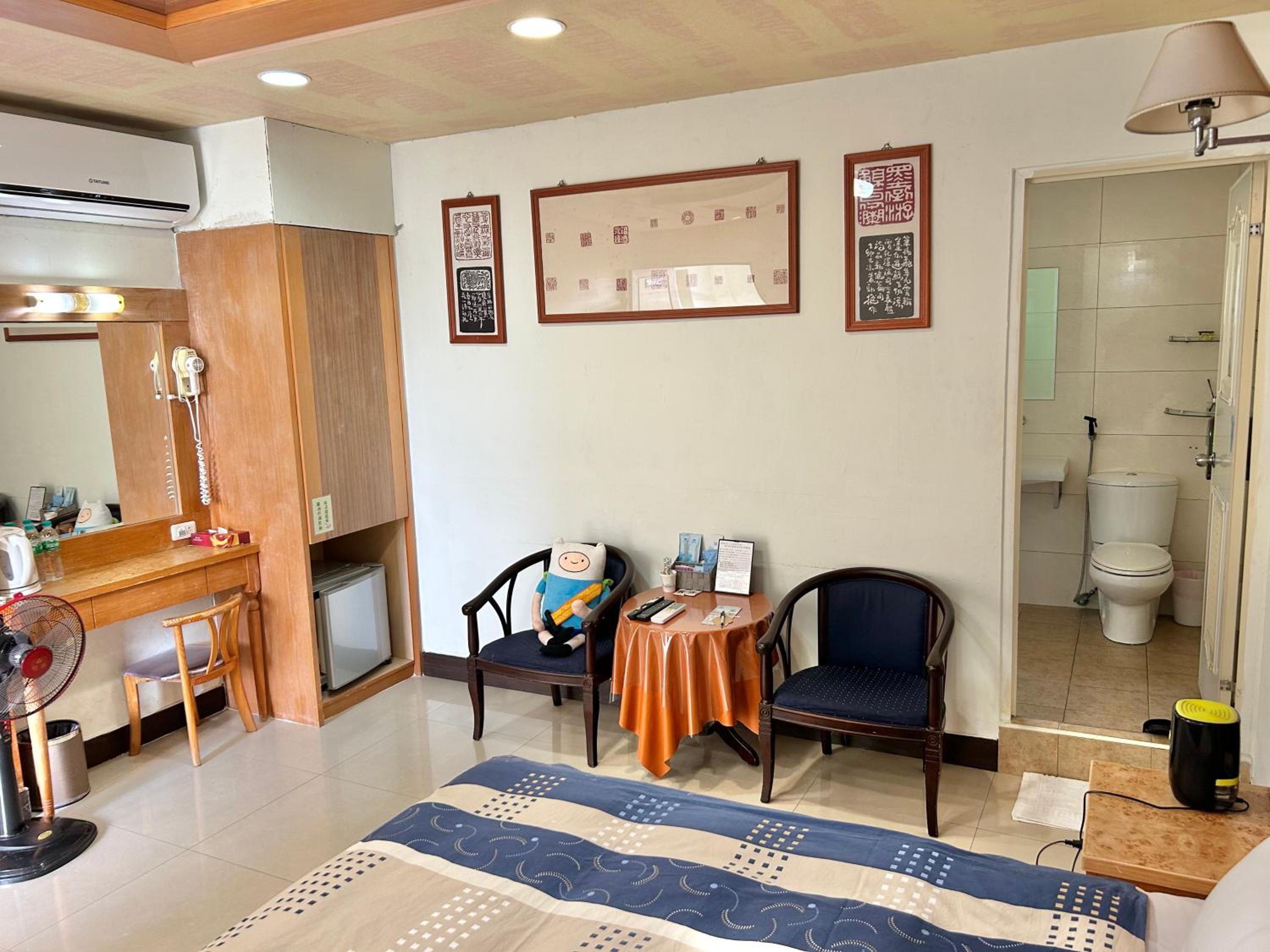 Deluxe Double Room with Bath photo 3