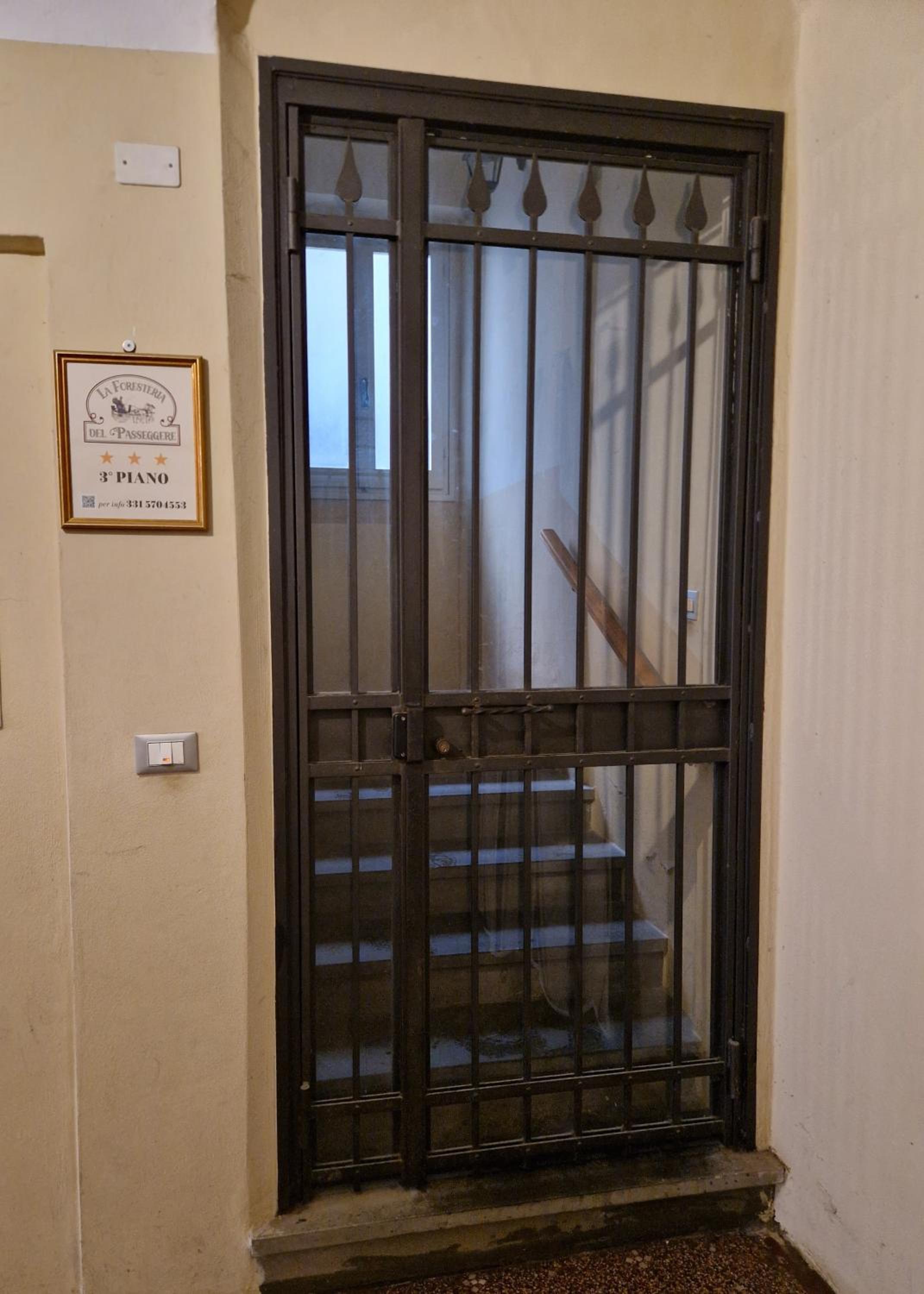 One-Bedroom Apartment - Photo 20