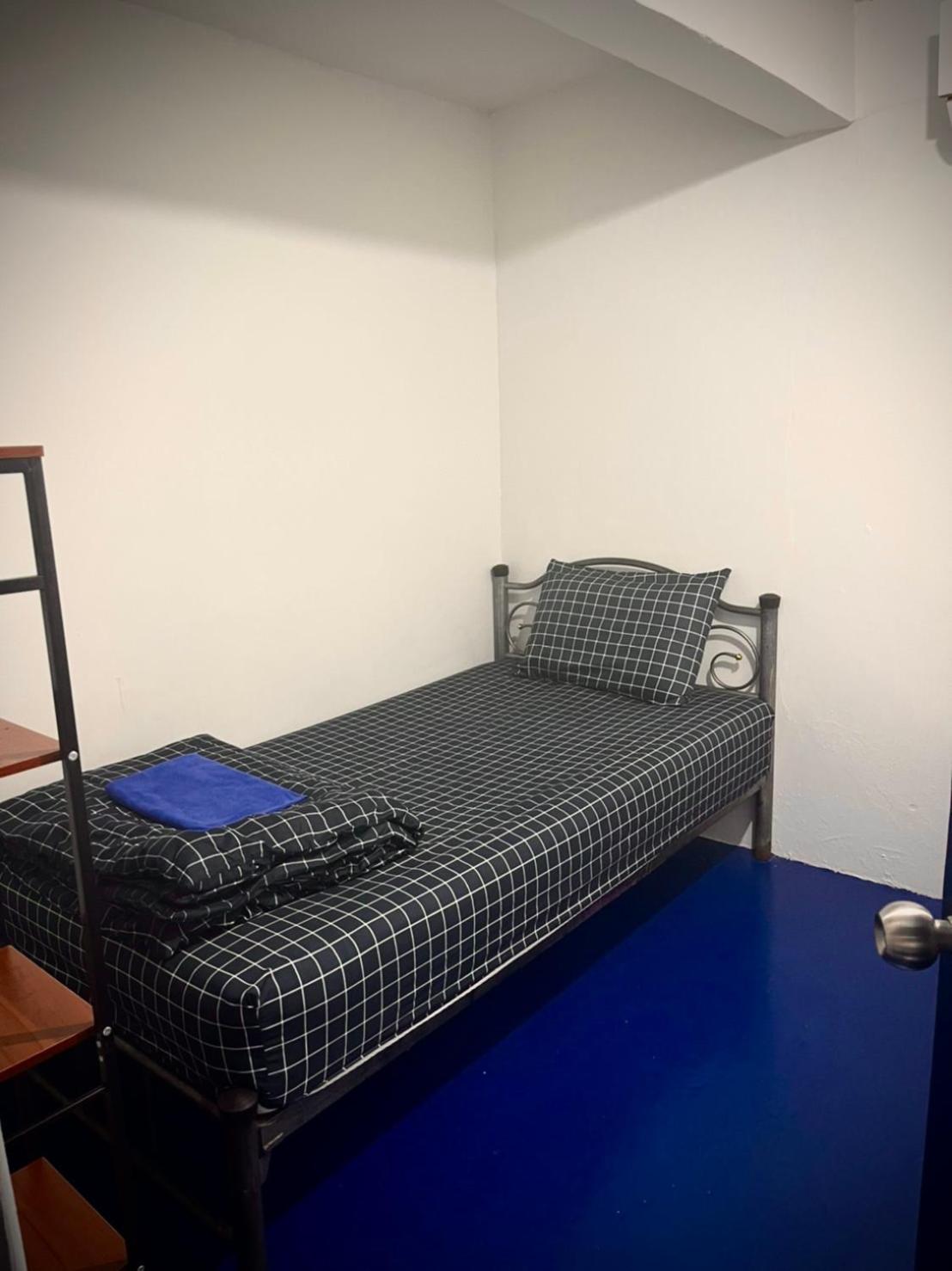 Economy Single Room