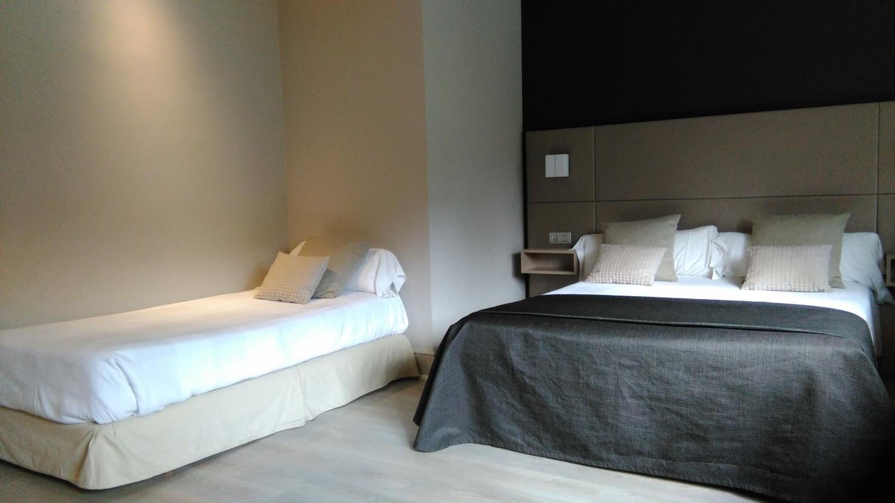 Habitación Doble con Cama Supletoria