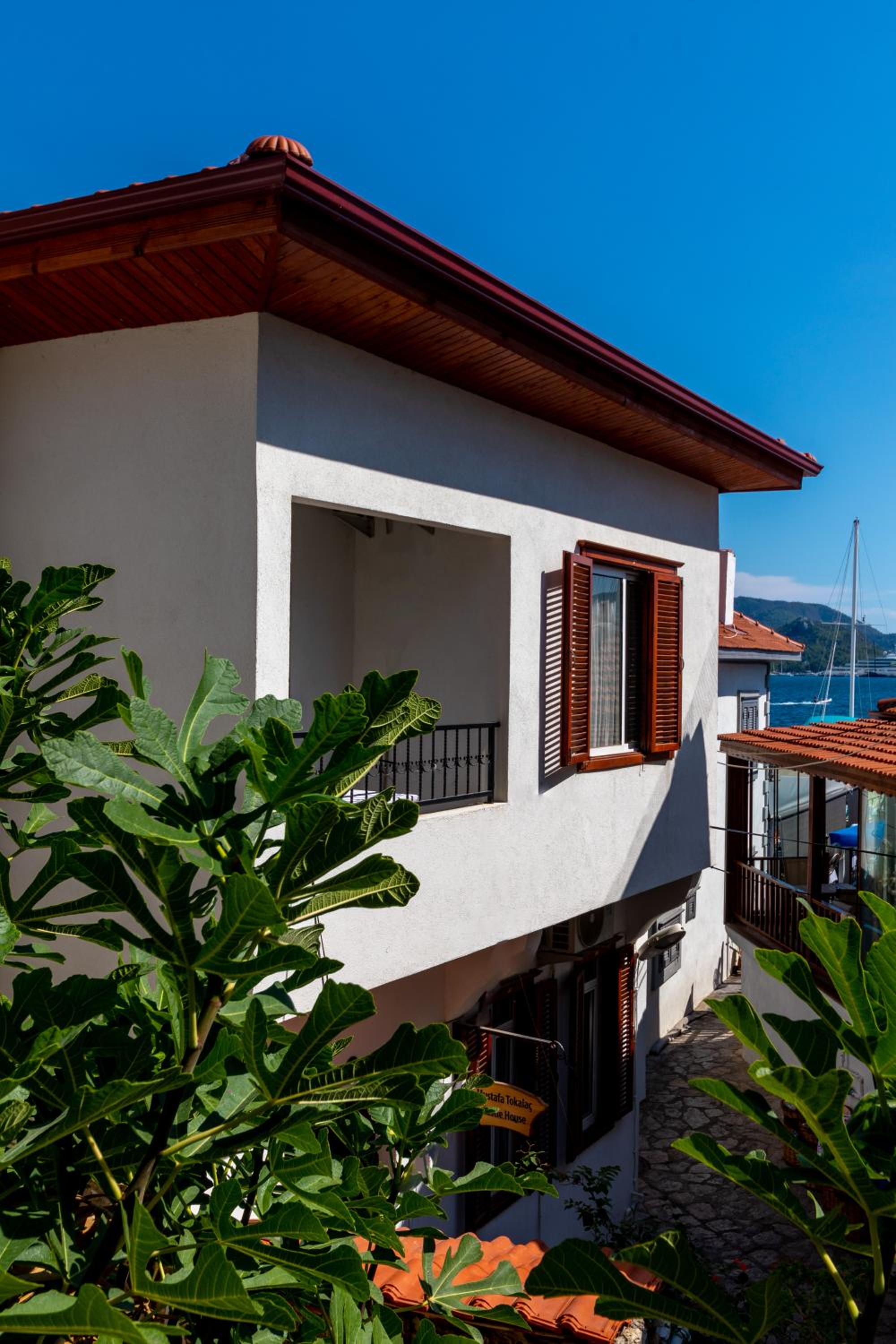 Double Room with Sea View - Photo 21