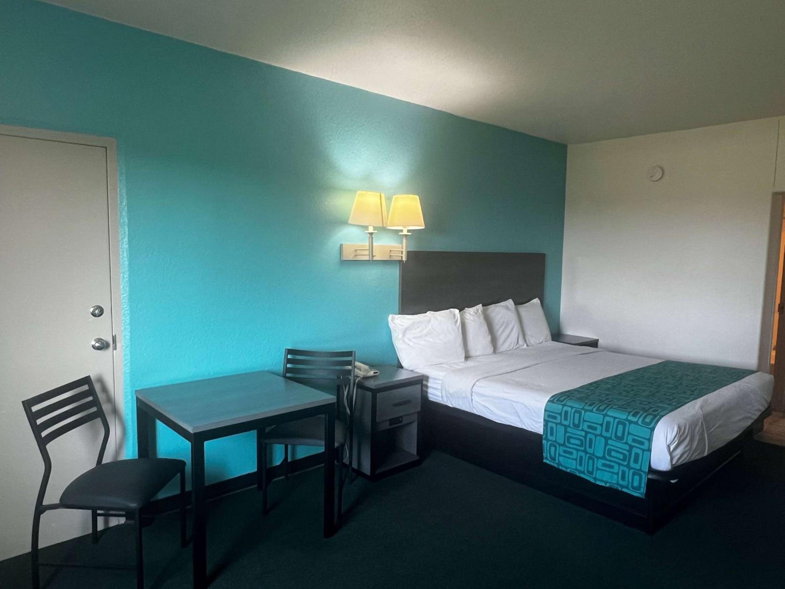 Superior King Room - Smoking - Photo 1