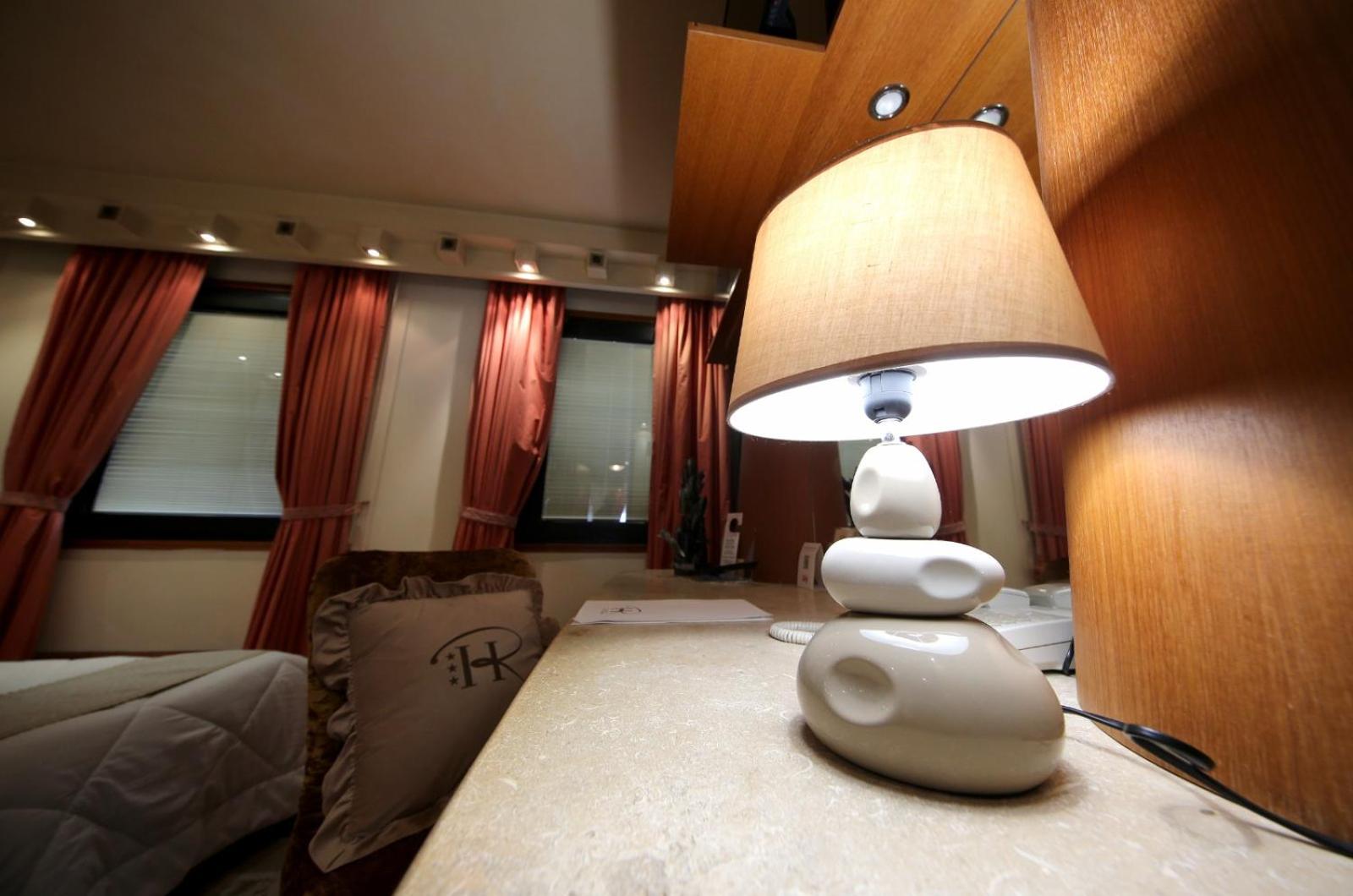 Double or Twin Room - Photo 40