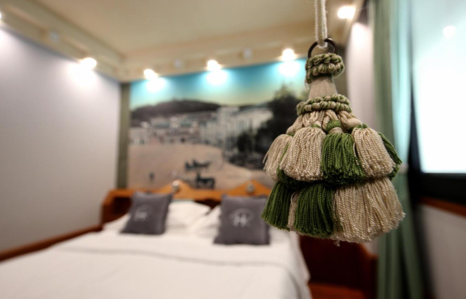 Double or Twin Room - Photo 20