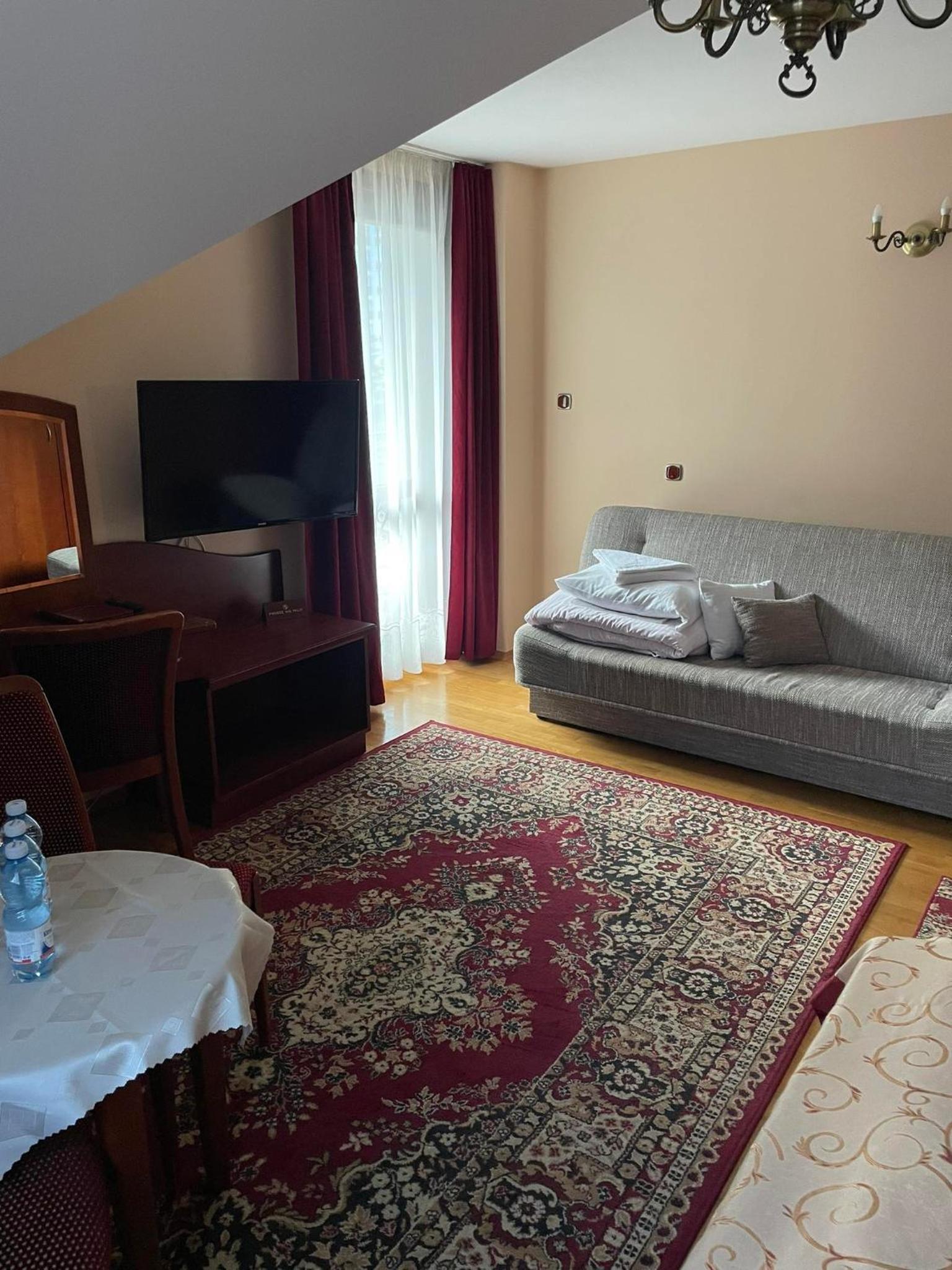 Triple Room with Balcony photo 3