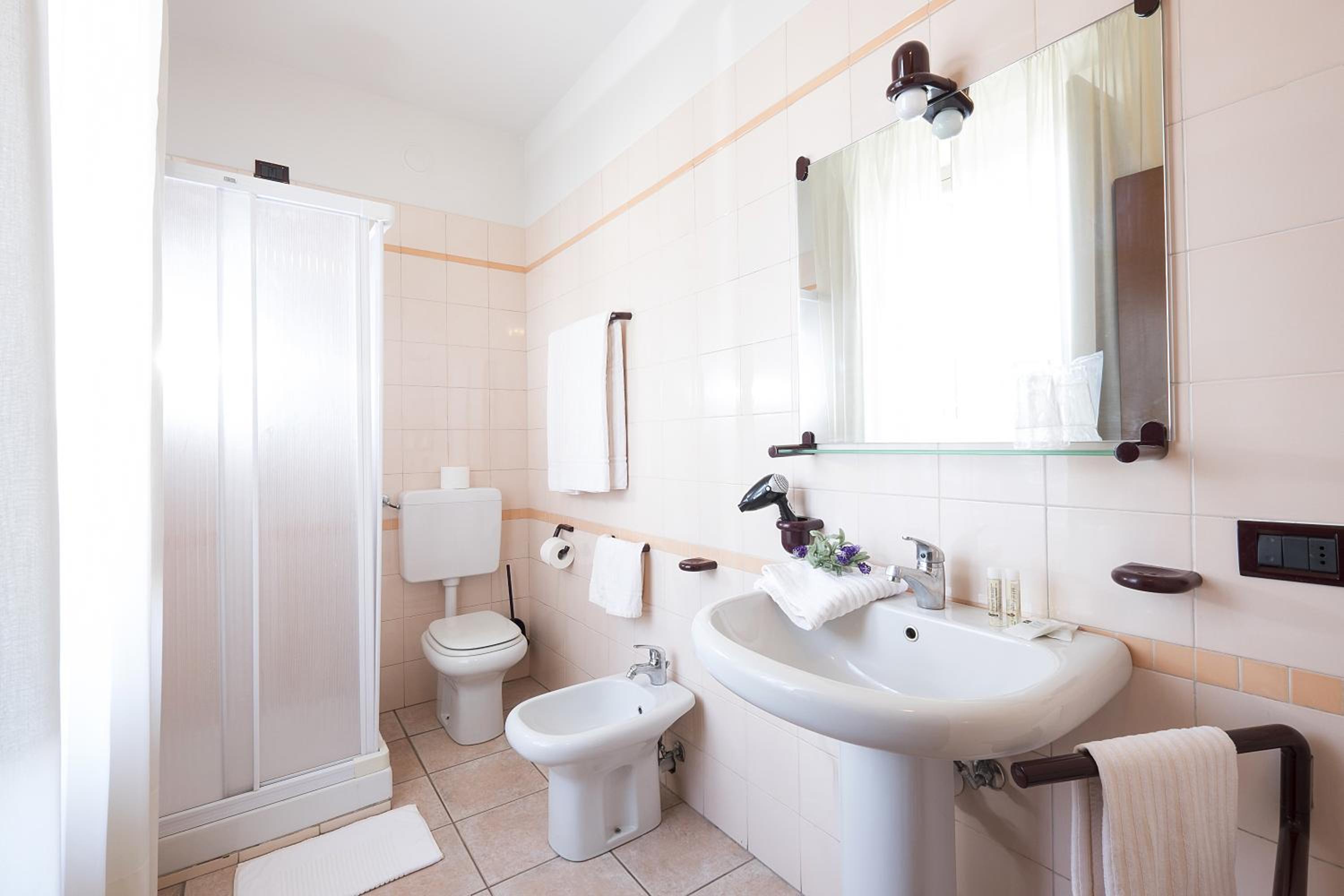 Standard Apartment - Photo 3