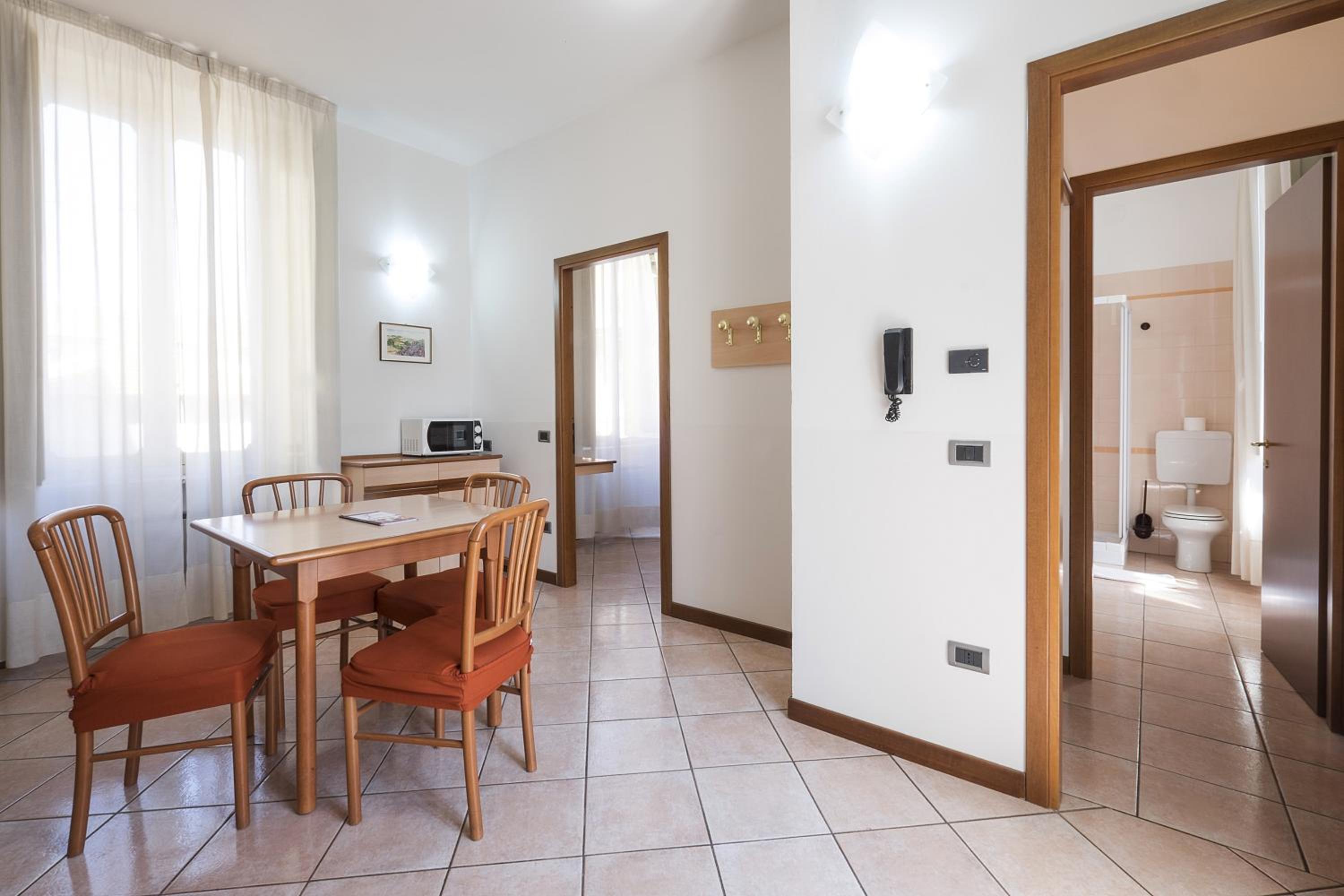 Standard Apartment - Photo 11