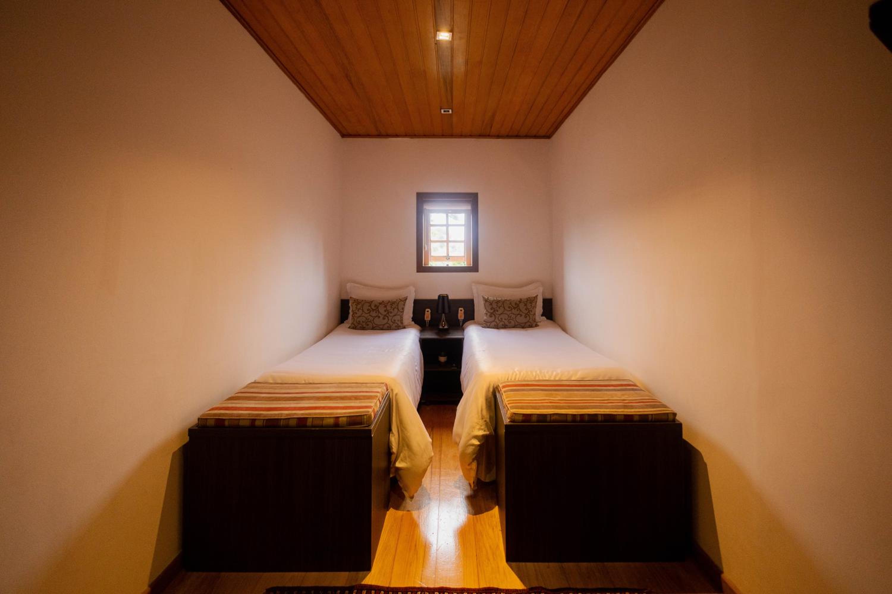 Two-Bedroom Suite with Balcony photo 2