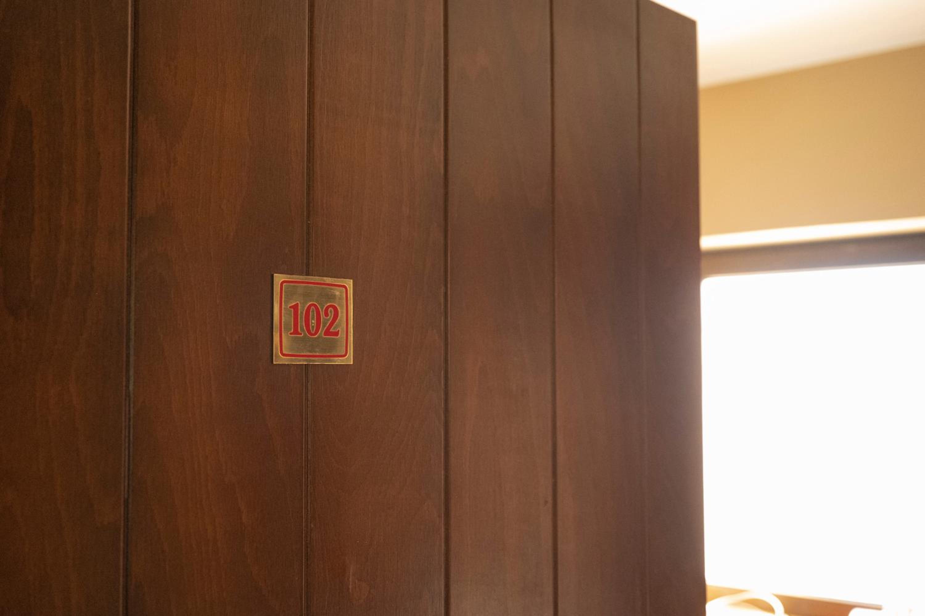 Double Room - Photo 10