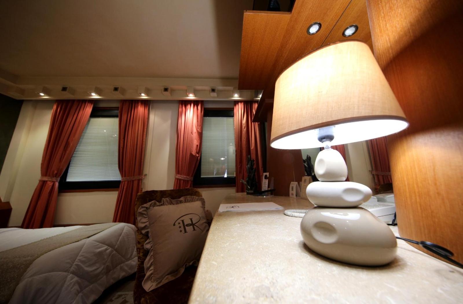 Double or Twin Room - Photo 55