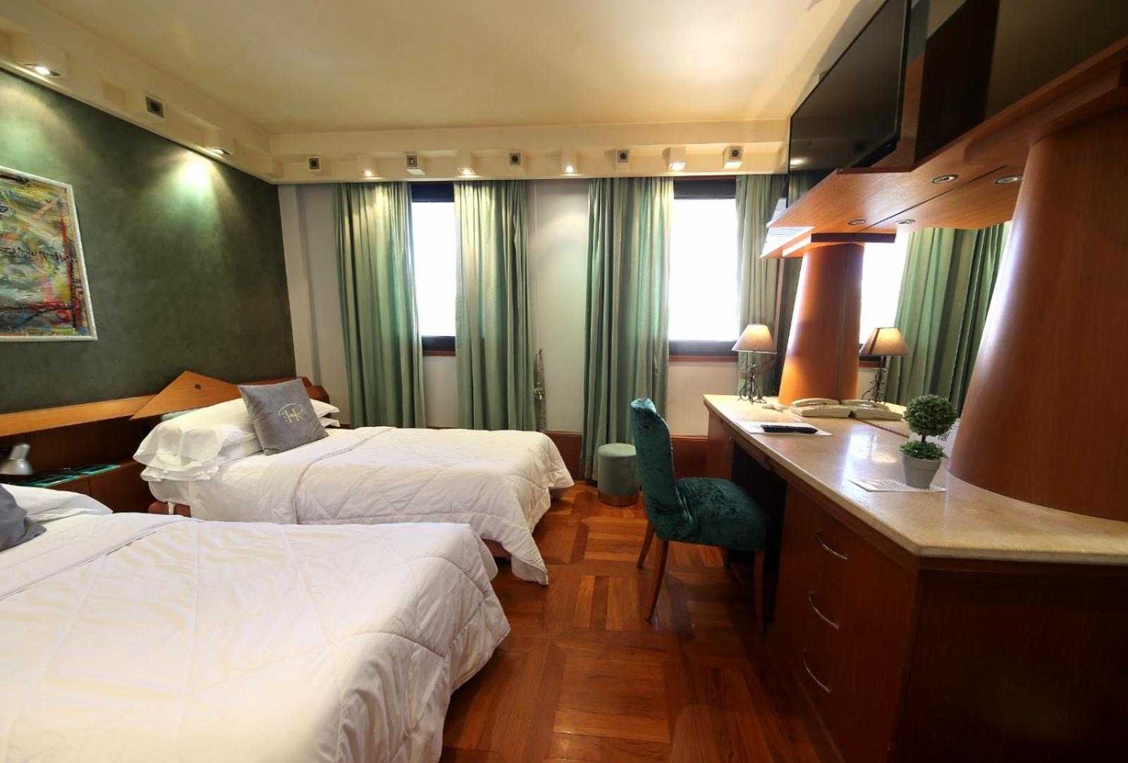 Double or Twin Room - Photo 52