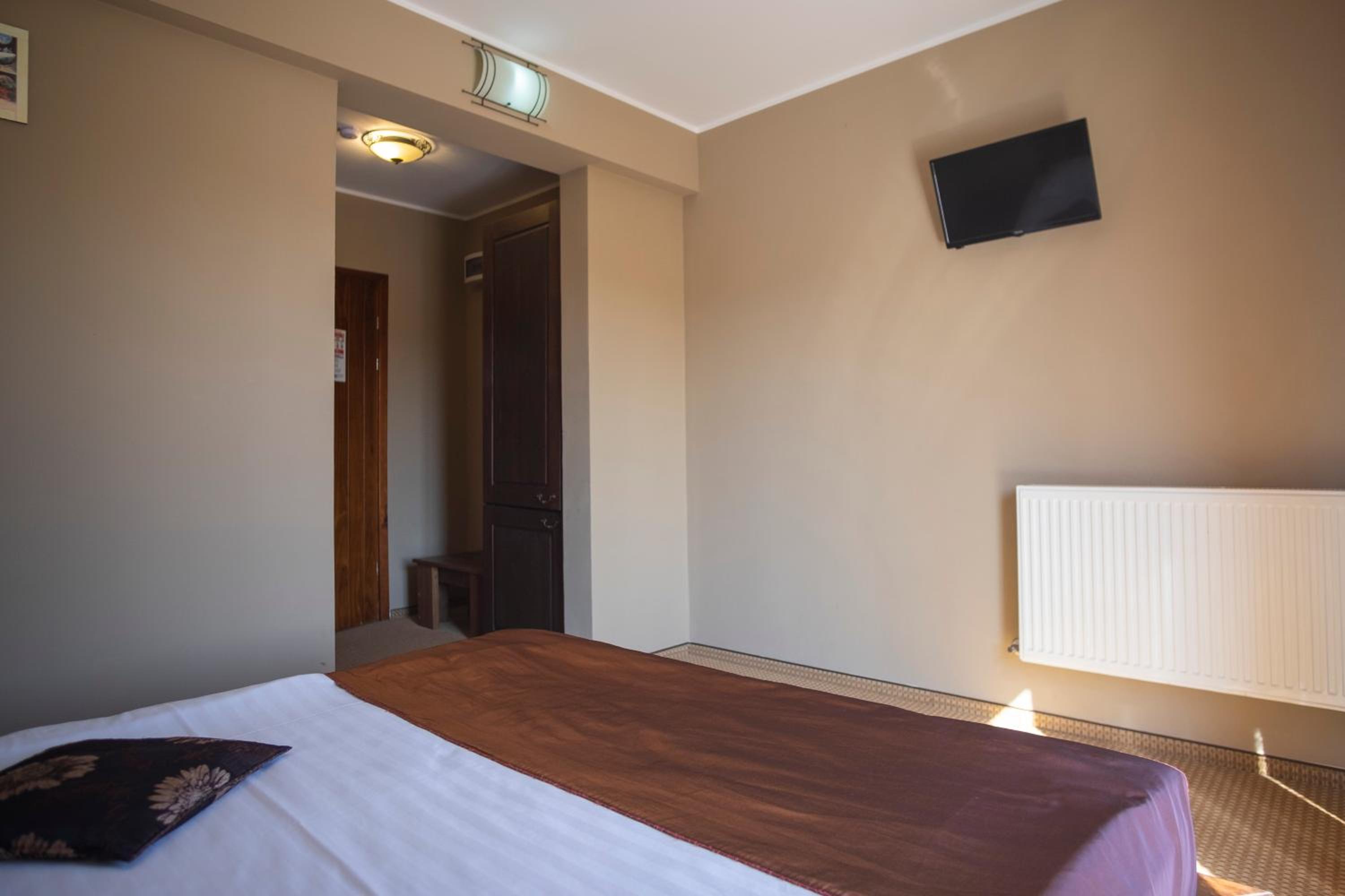 King Room with Balcony photo 1