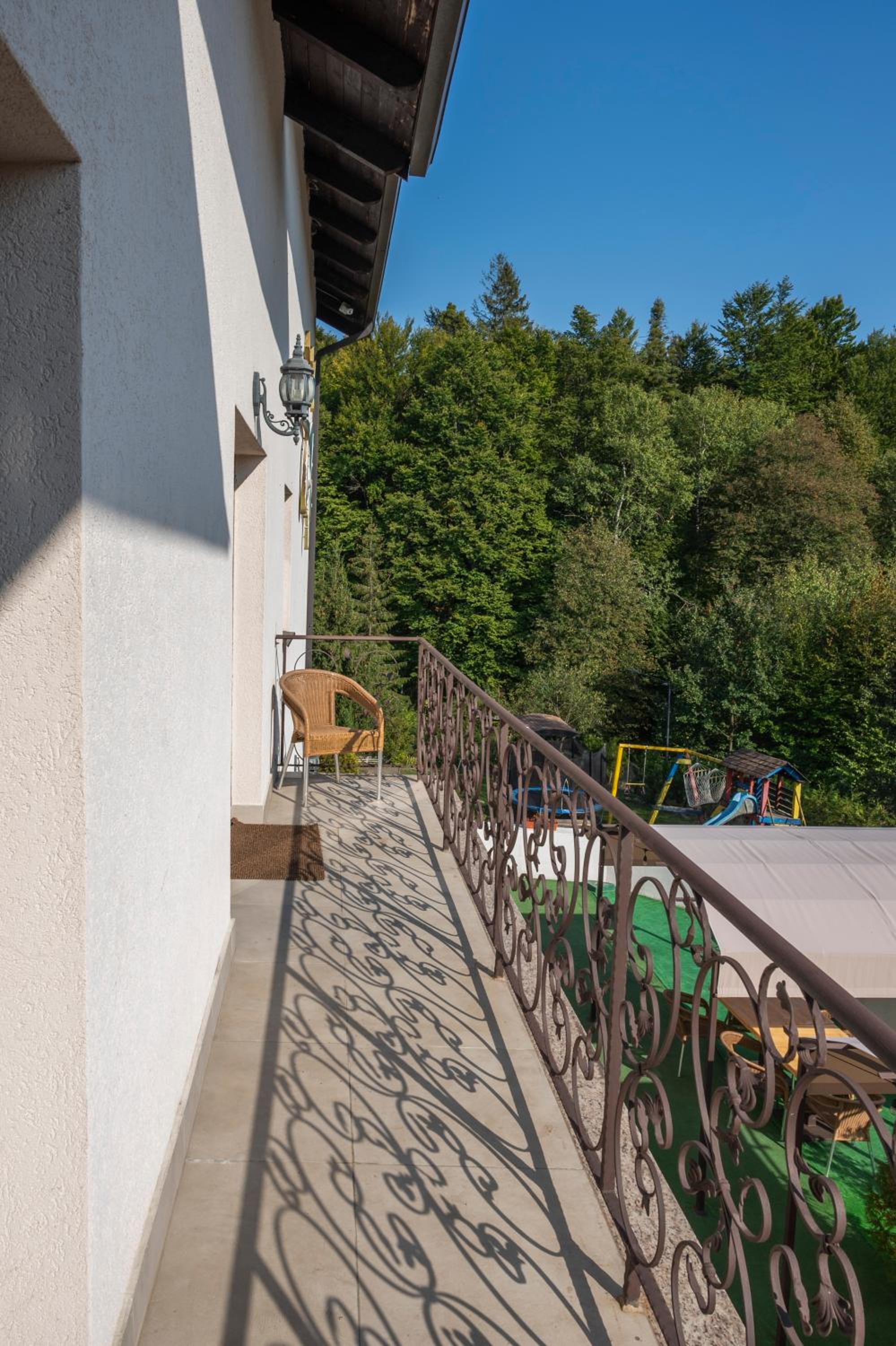 King Room with Balcony photo 3