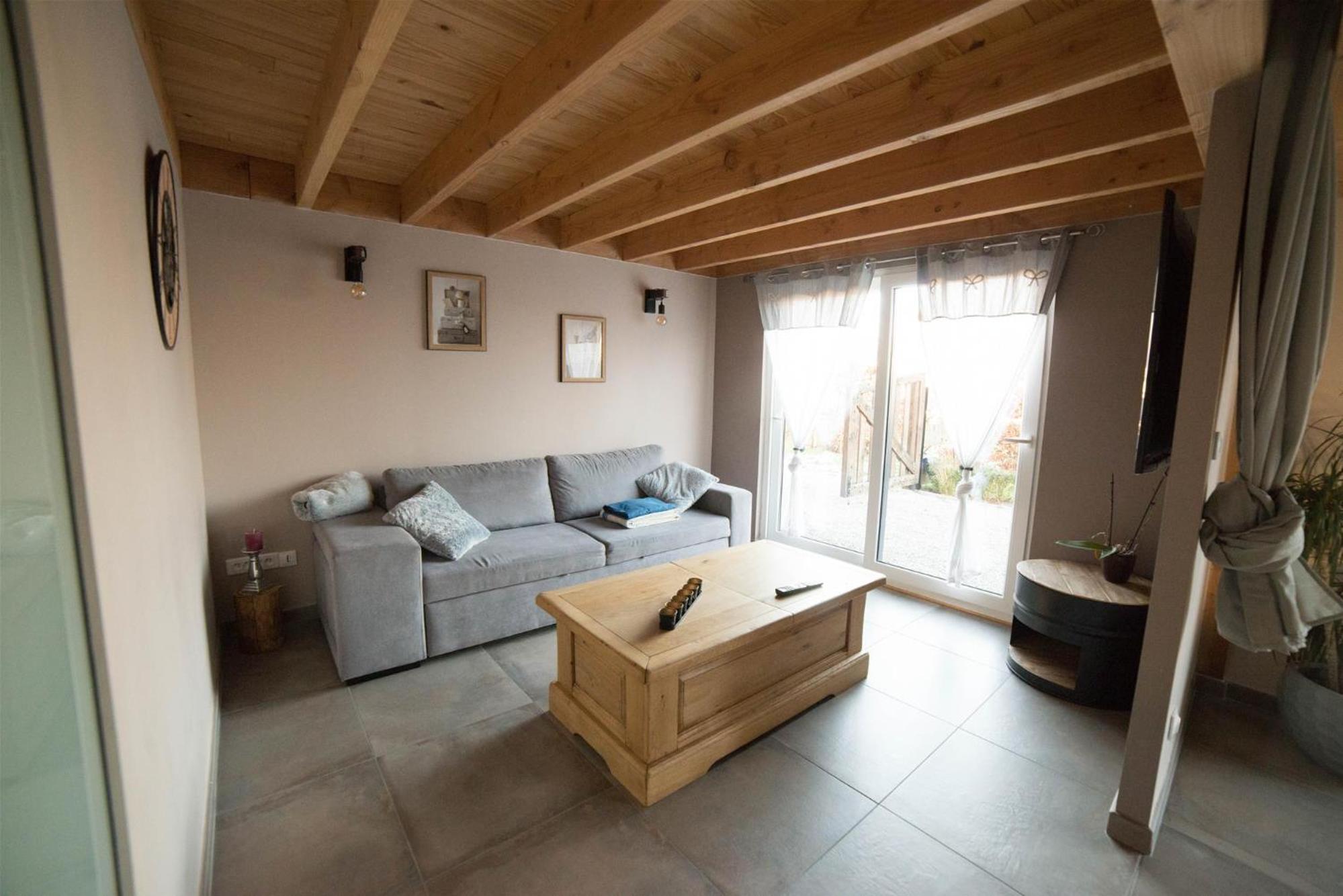 Deluxe Family Suite - Photo 1