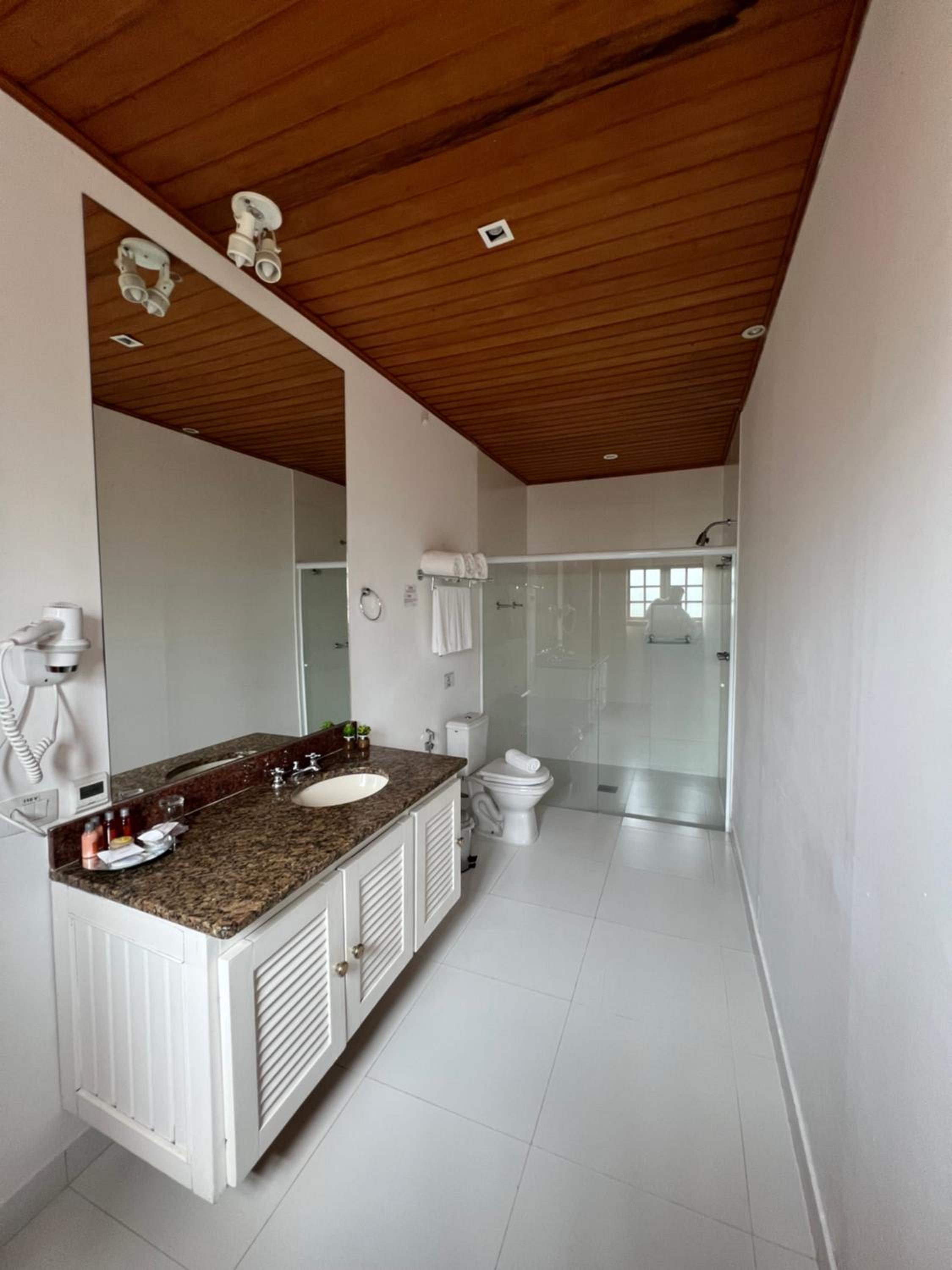 Superior Suite With Fireplace photo 2