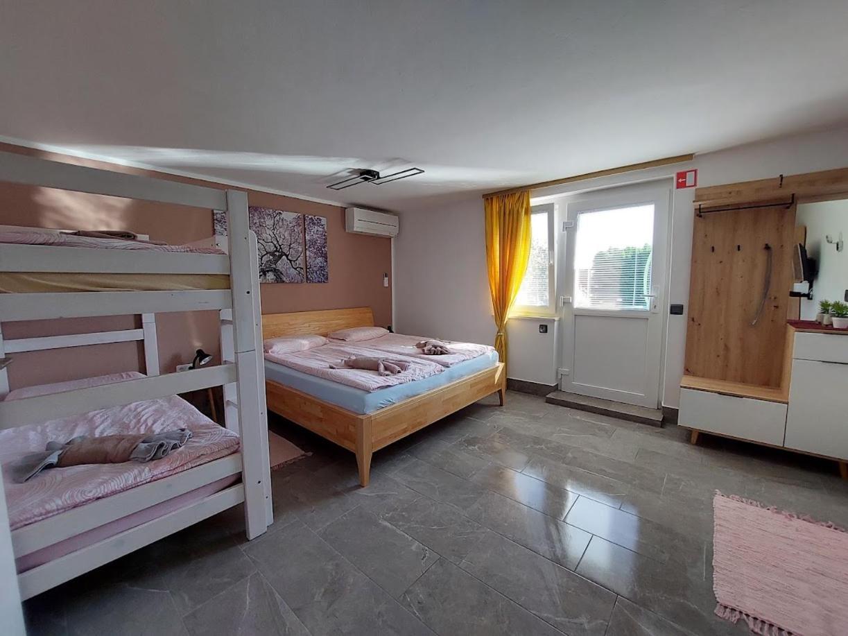 Apartment - Ground Floor photo 1