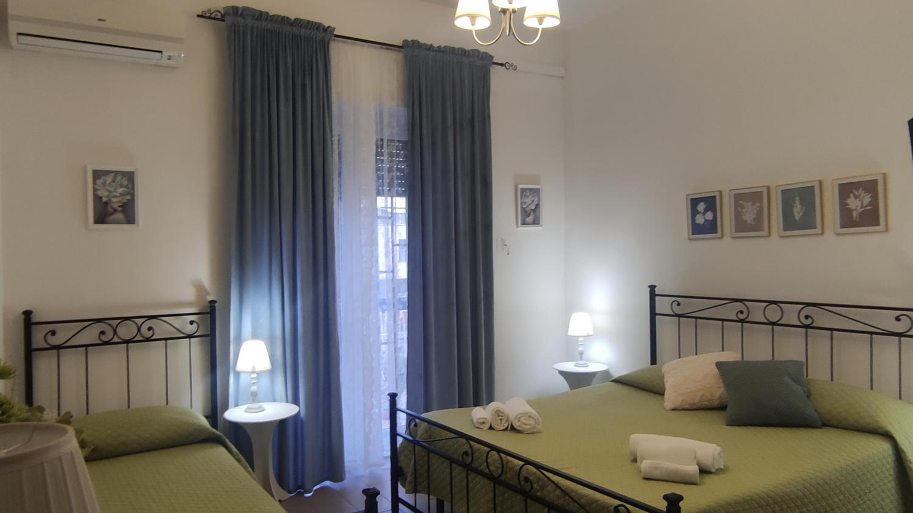 Twin Room with Balcony