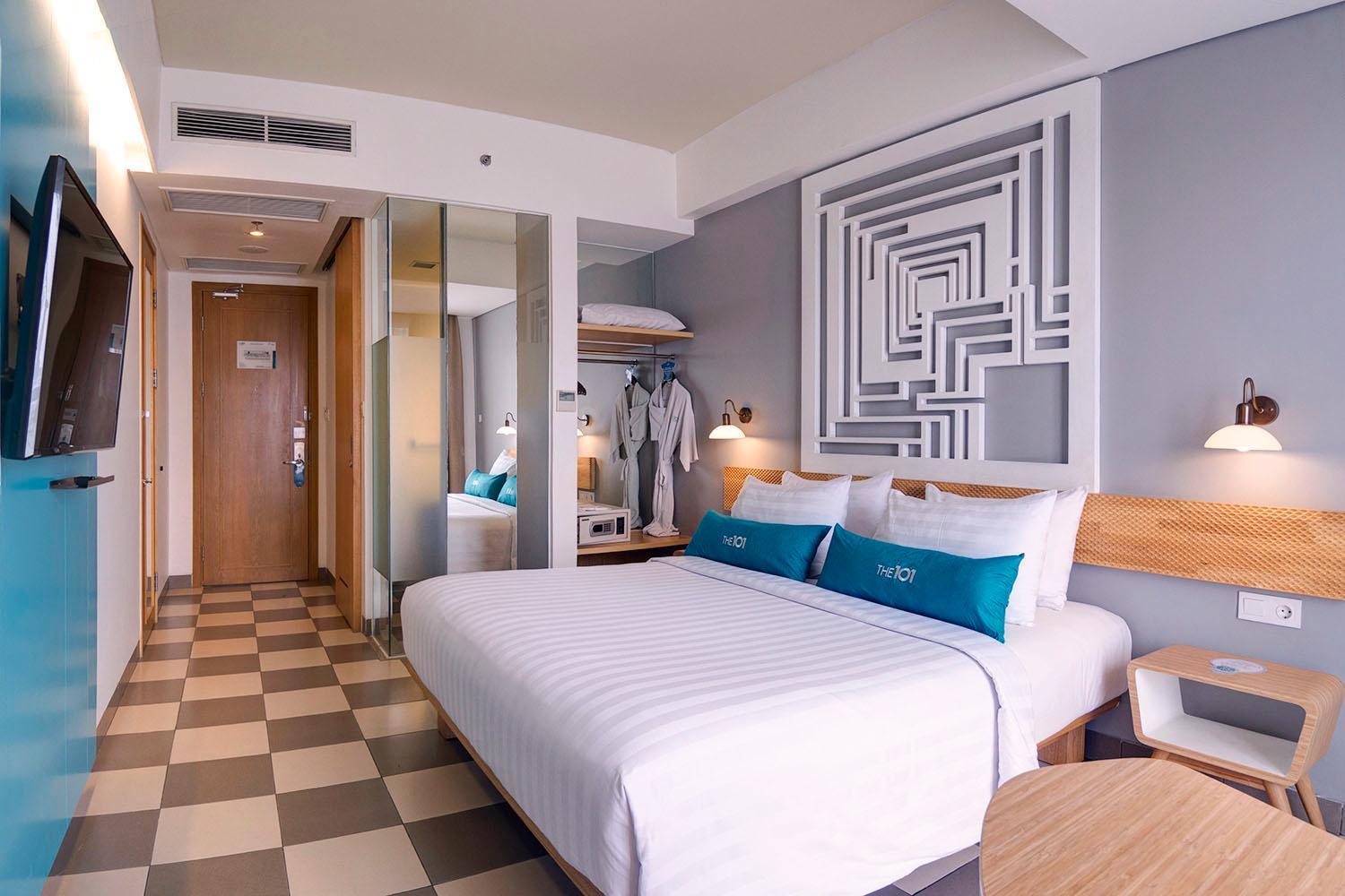Superior Room with City View photo 2