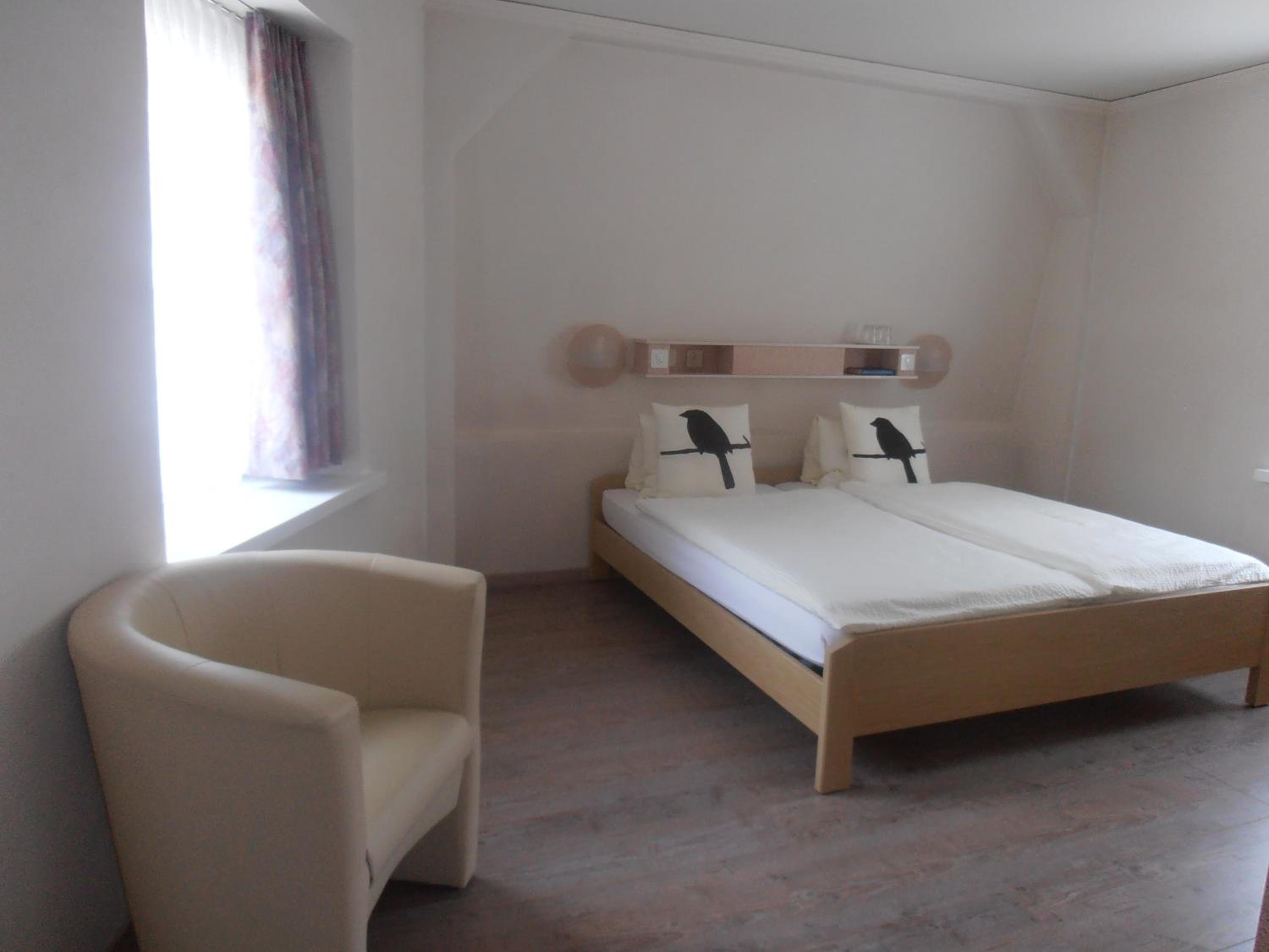 Standard Double Room photo 2