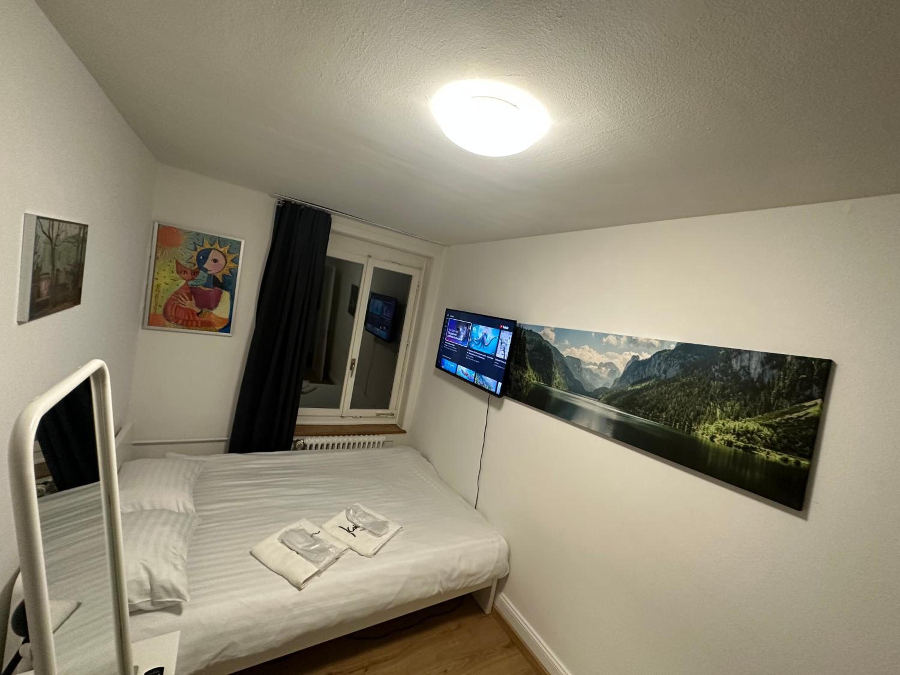 Economy Double Room photo 3