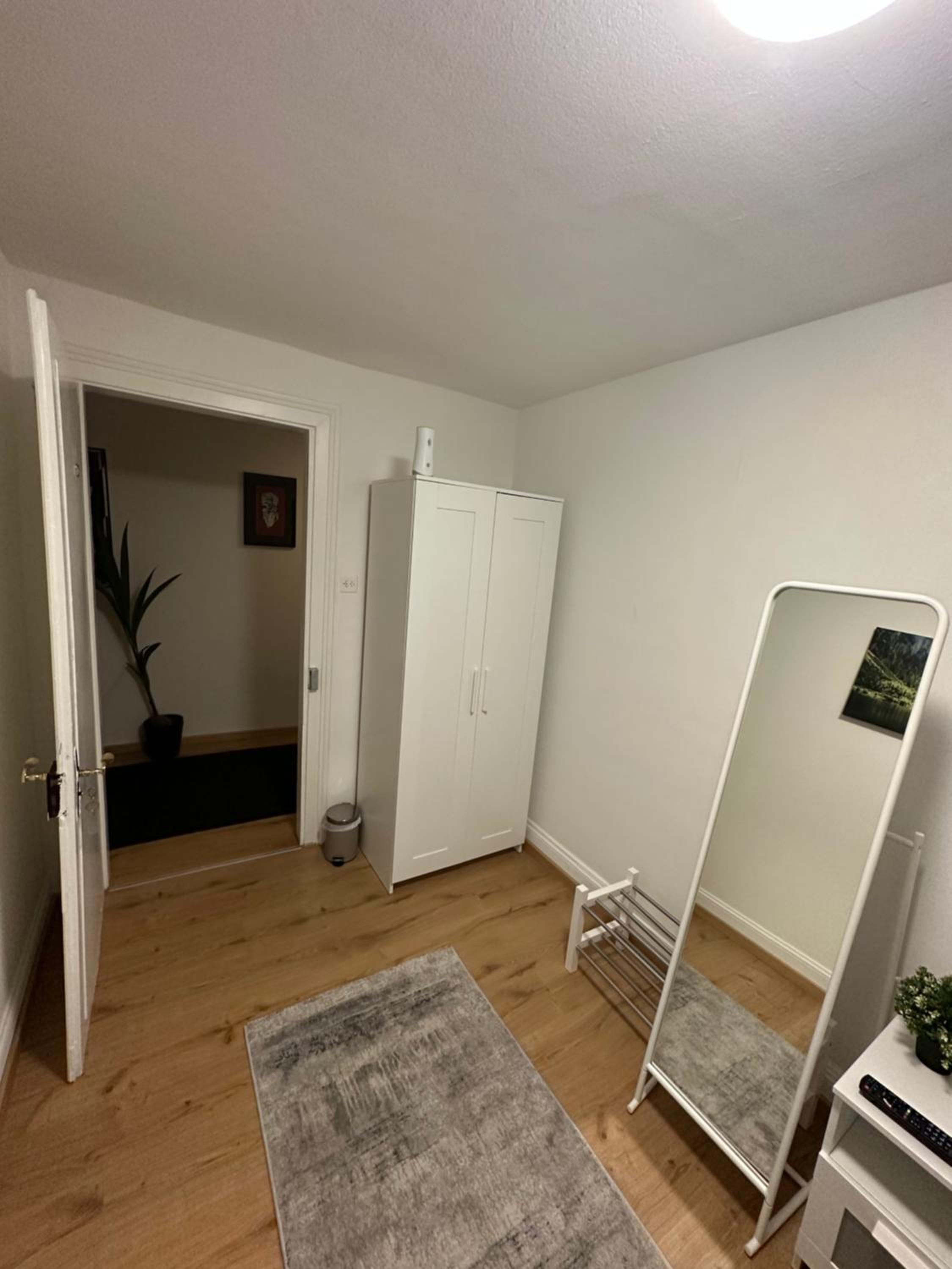 Economy Double Room photo 2
