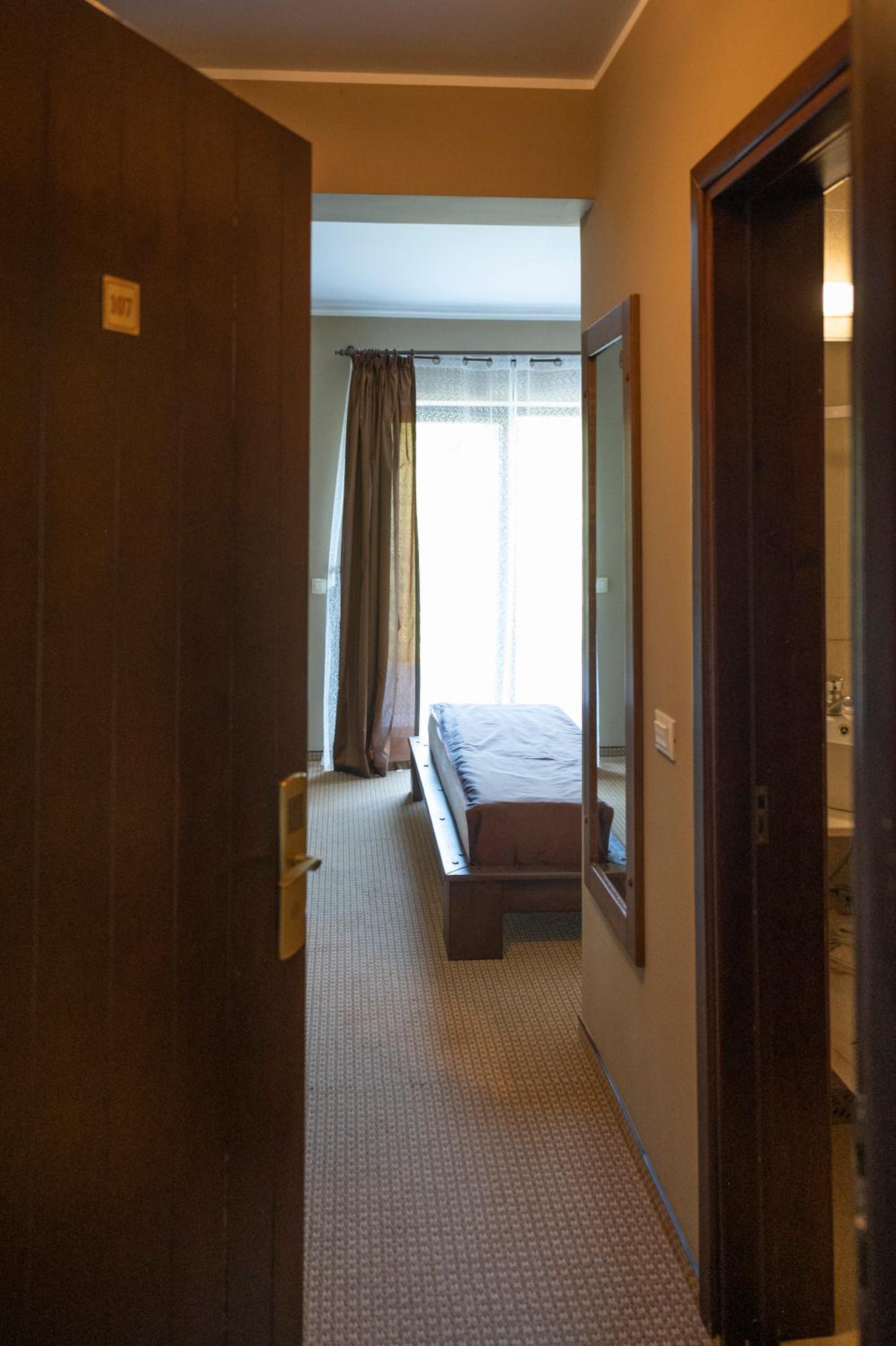 King Room with Garden View photo 2
