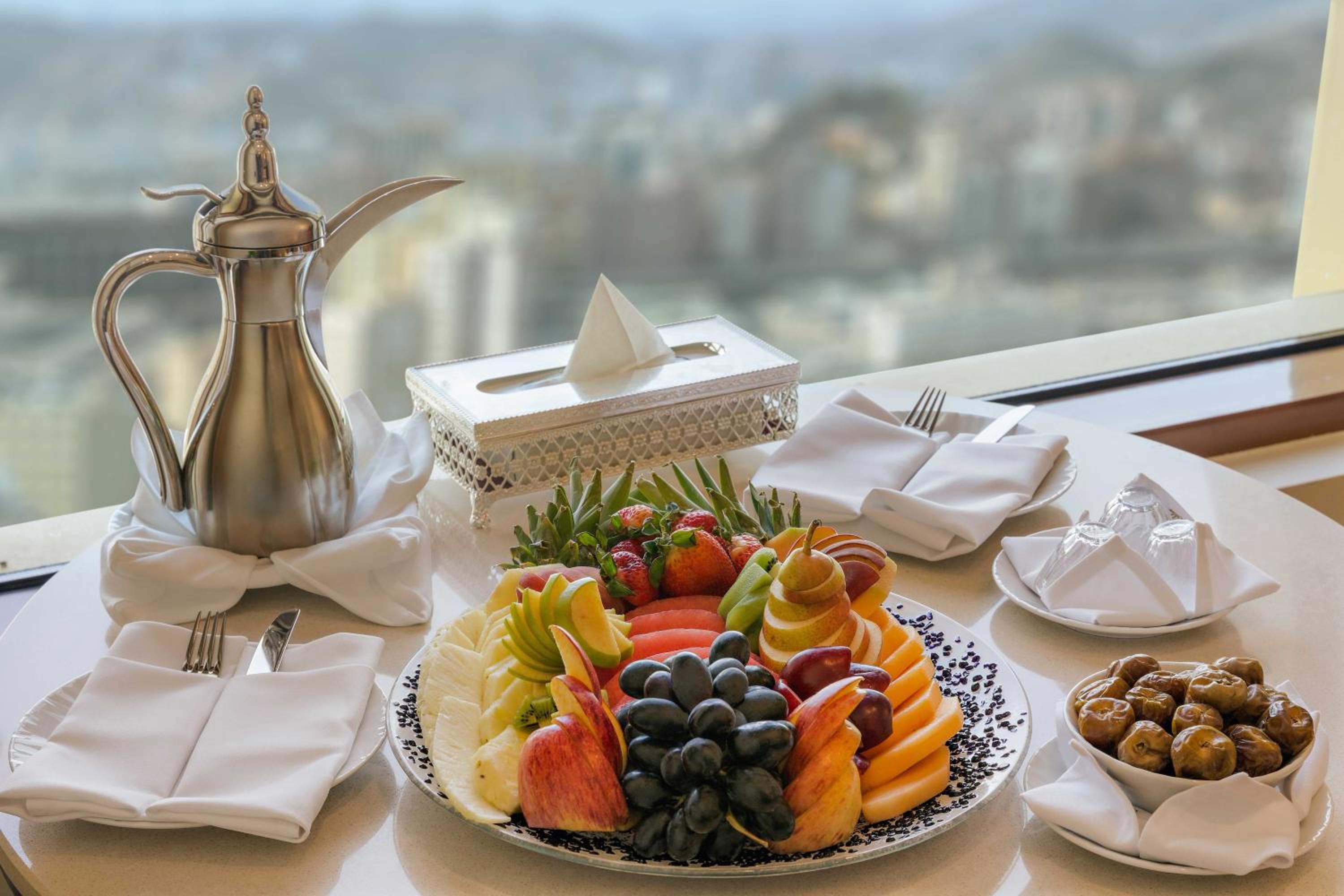 Executive Suite City view photo 1