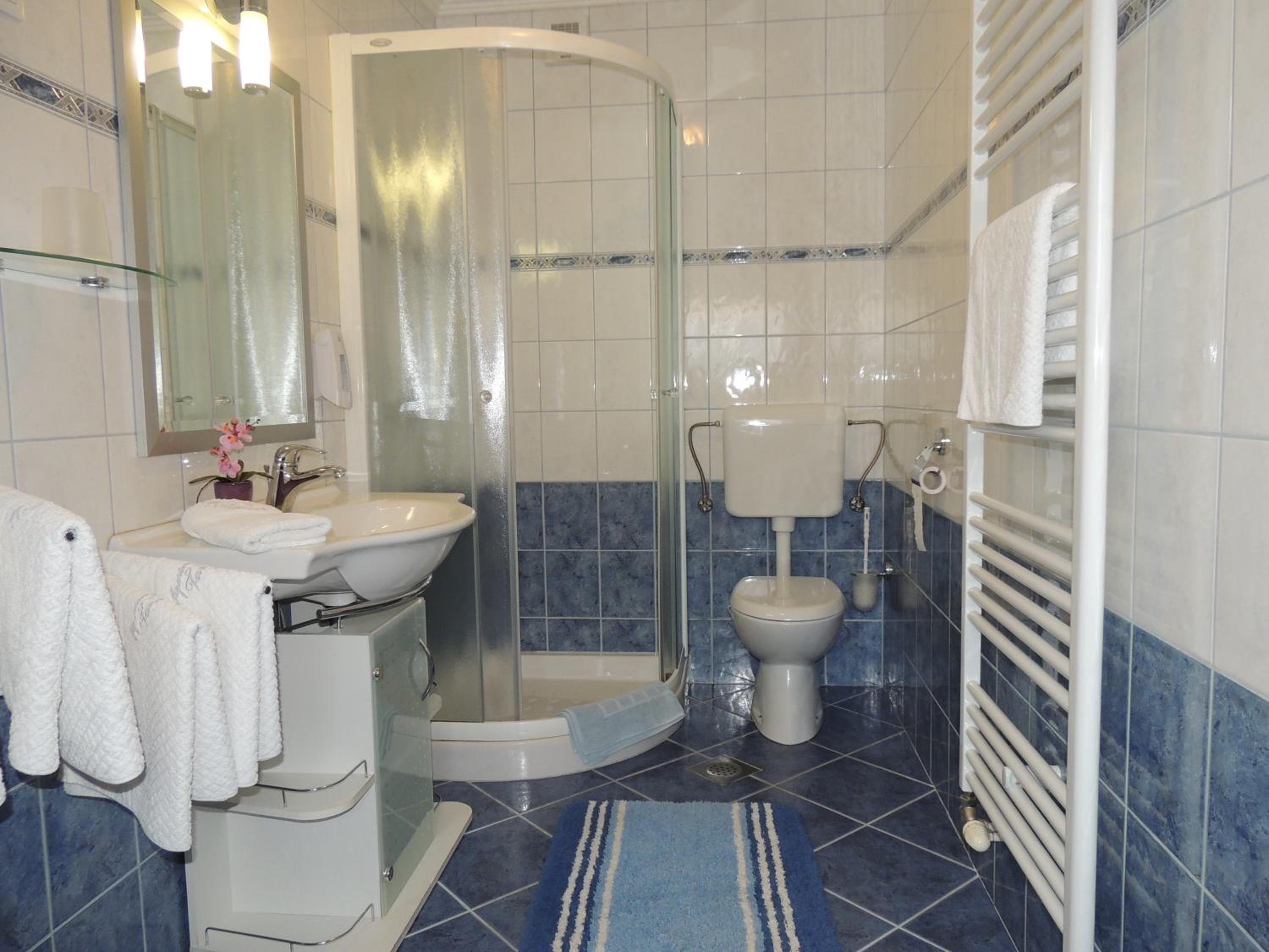 2-Bedroom Apartment - Photo 7